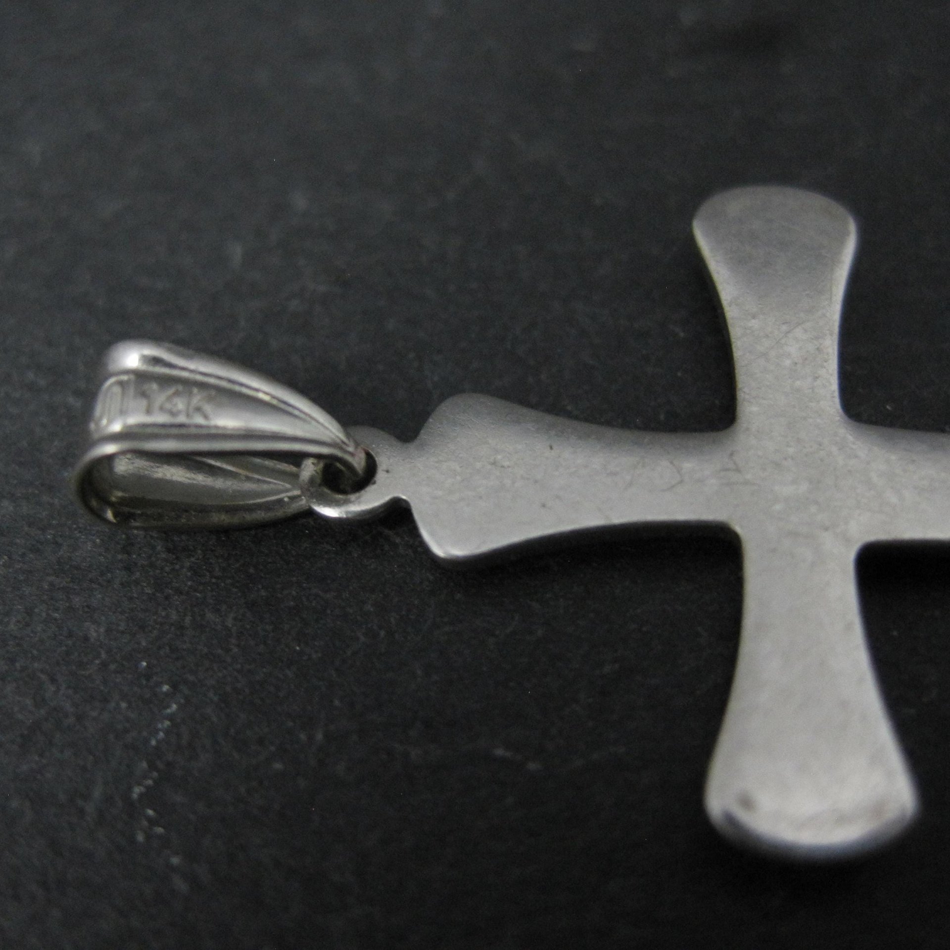 Vintage 14K White Gold Cross Pendant