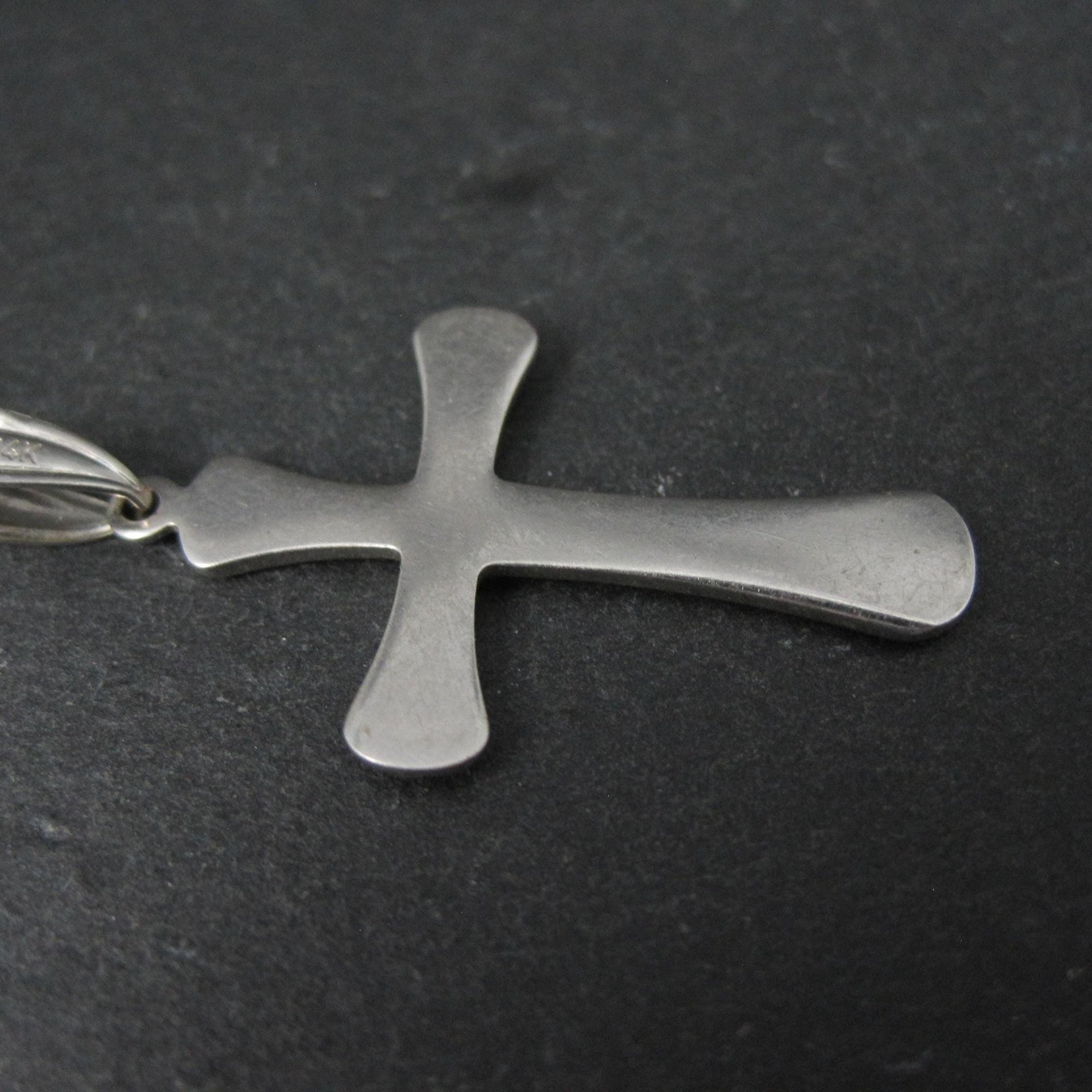 Vintage 14K White Gold Cross Pendant