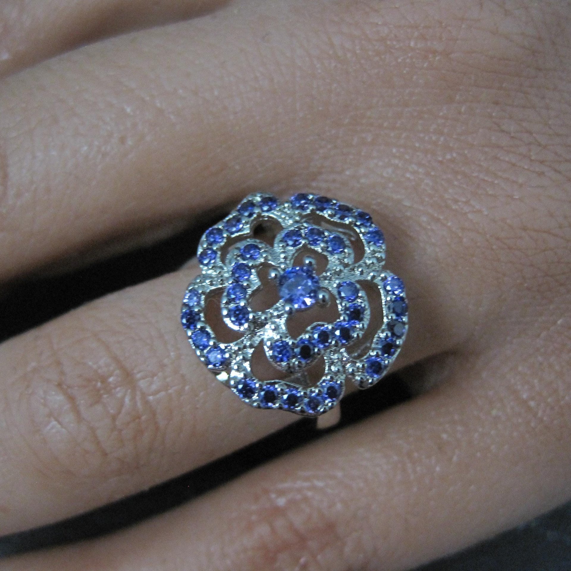 Purple Cubic Zirconia Flower Ring Size 6 Sterling Silver
