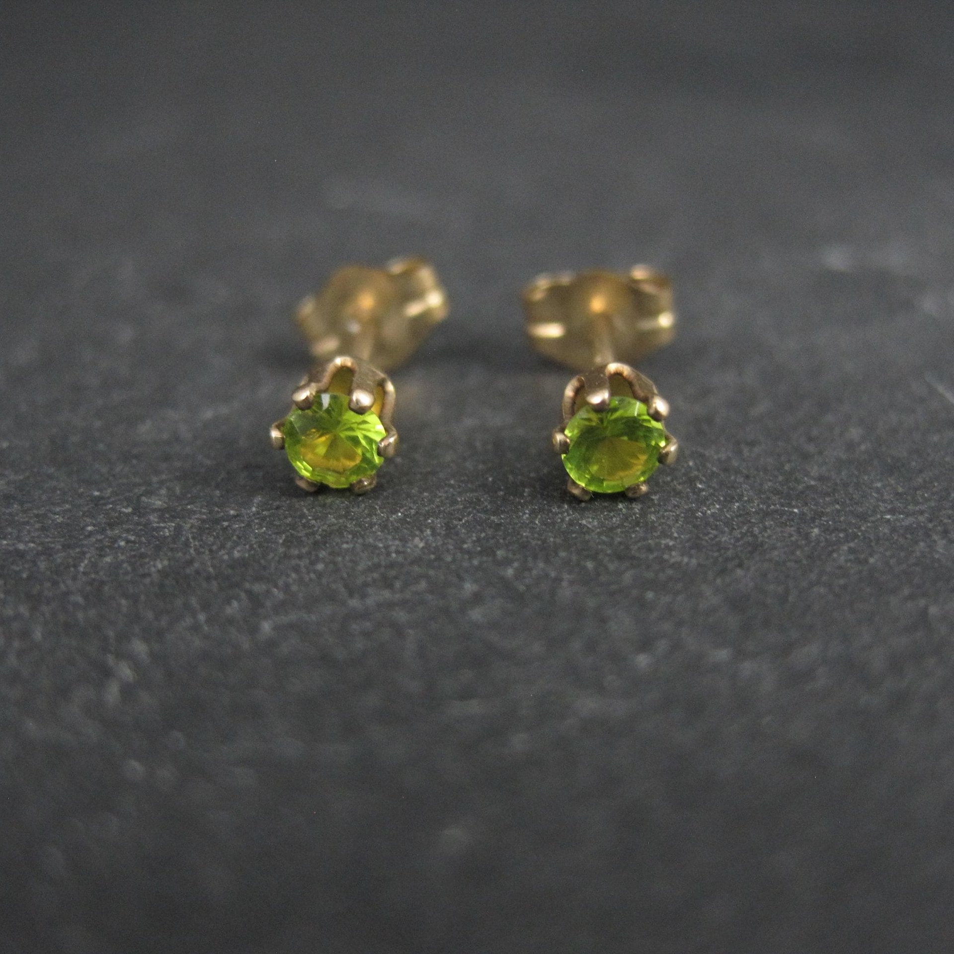 Vintage 3mm Yellow Green Cz Stud Earrings 14K Gold Filled New Old Stock