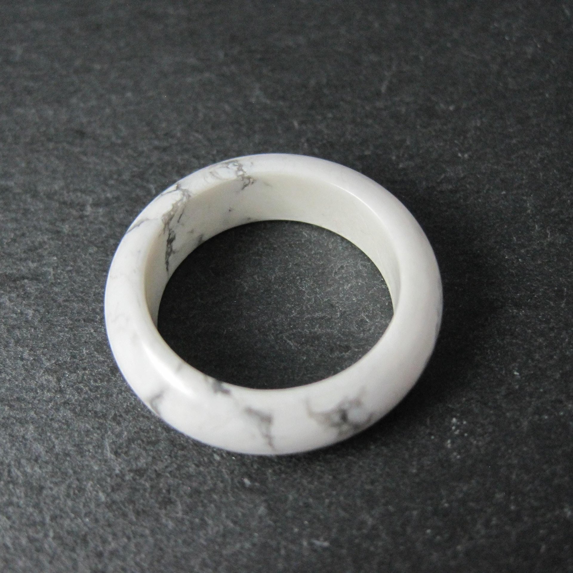 Solid Howlite Band Ring Size 8