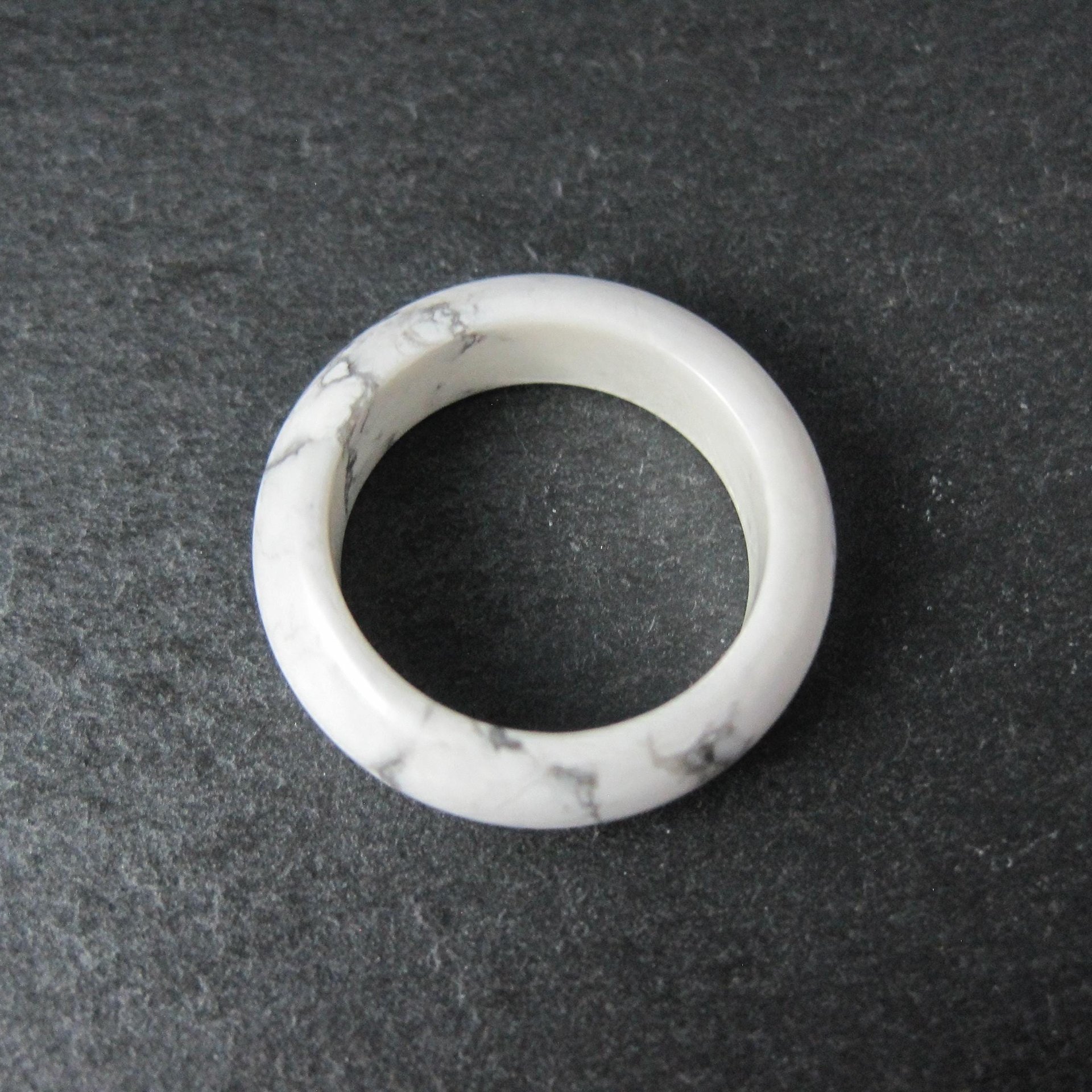 Solid Howlite Band Ring Size 8