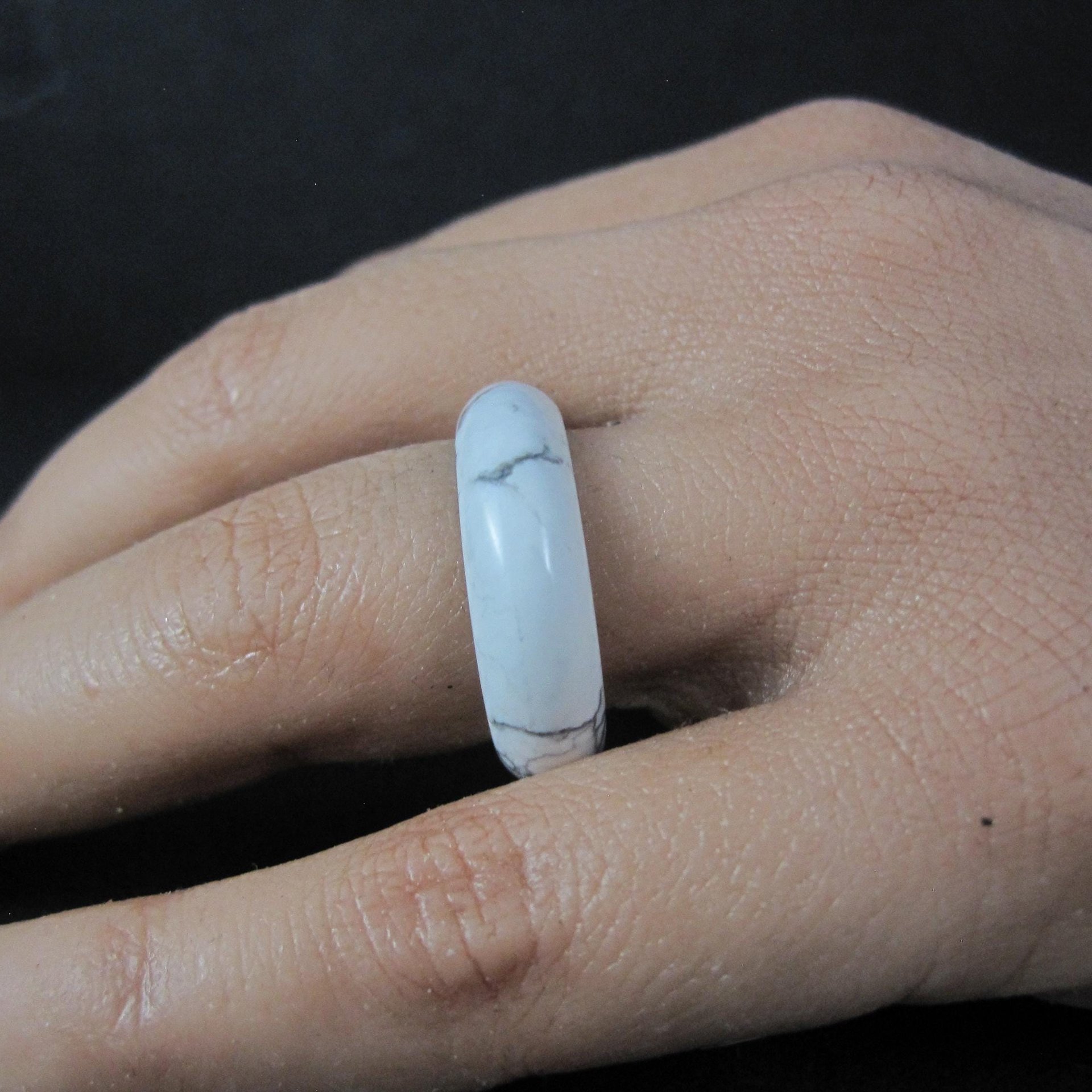 Solid Howlite Band Ring Size 8