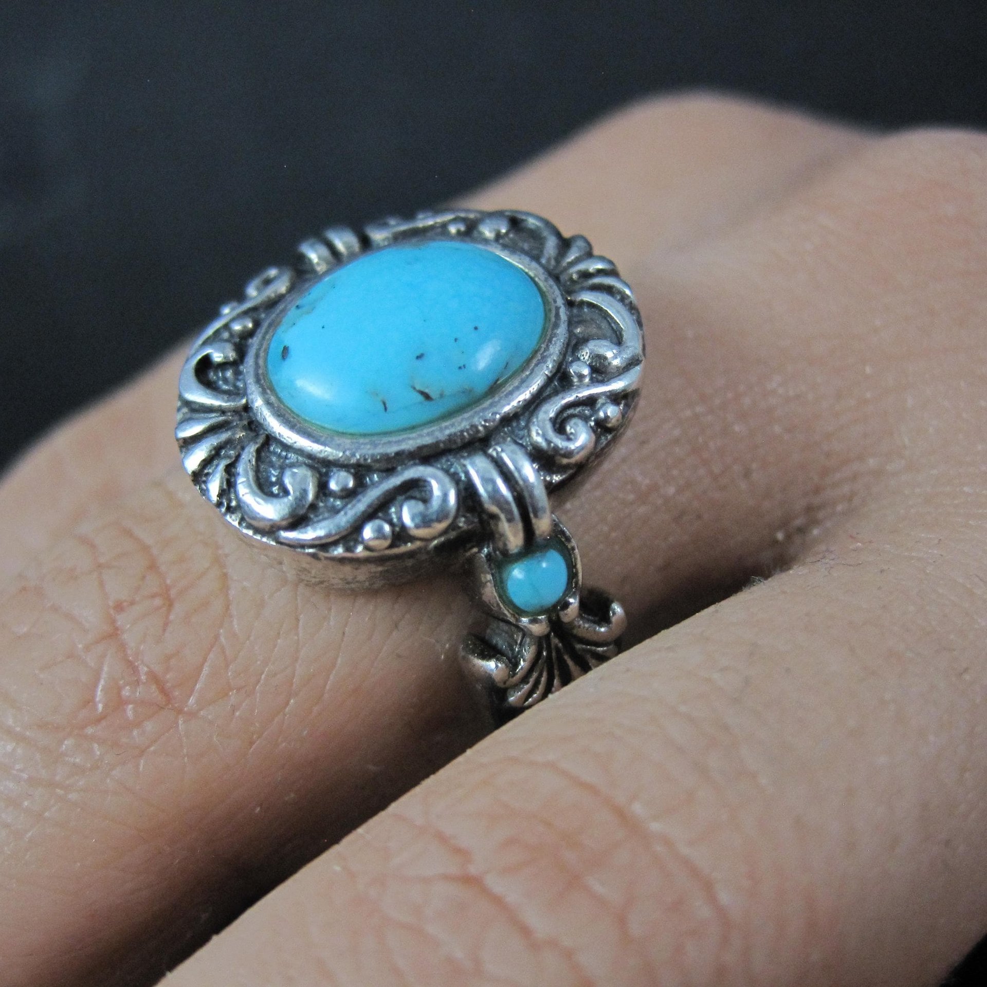 Estate Sterling Turquoise Ring Ornate Size 8 NK