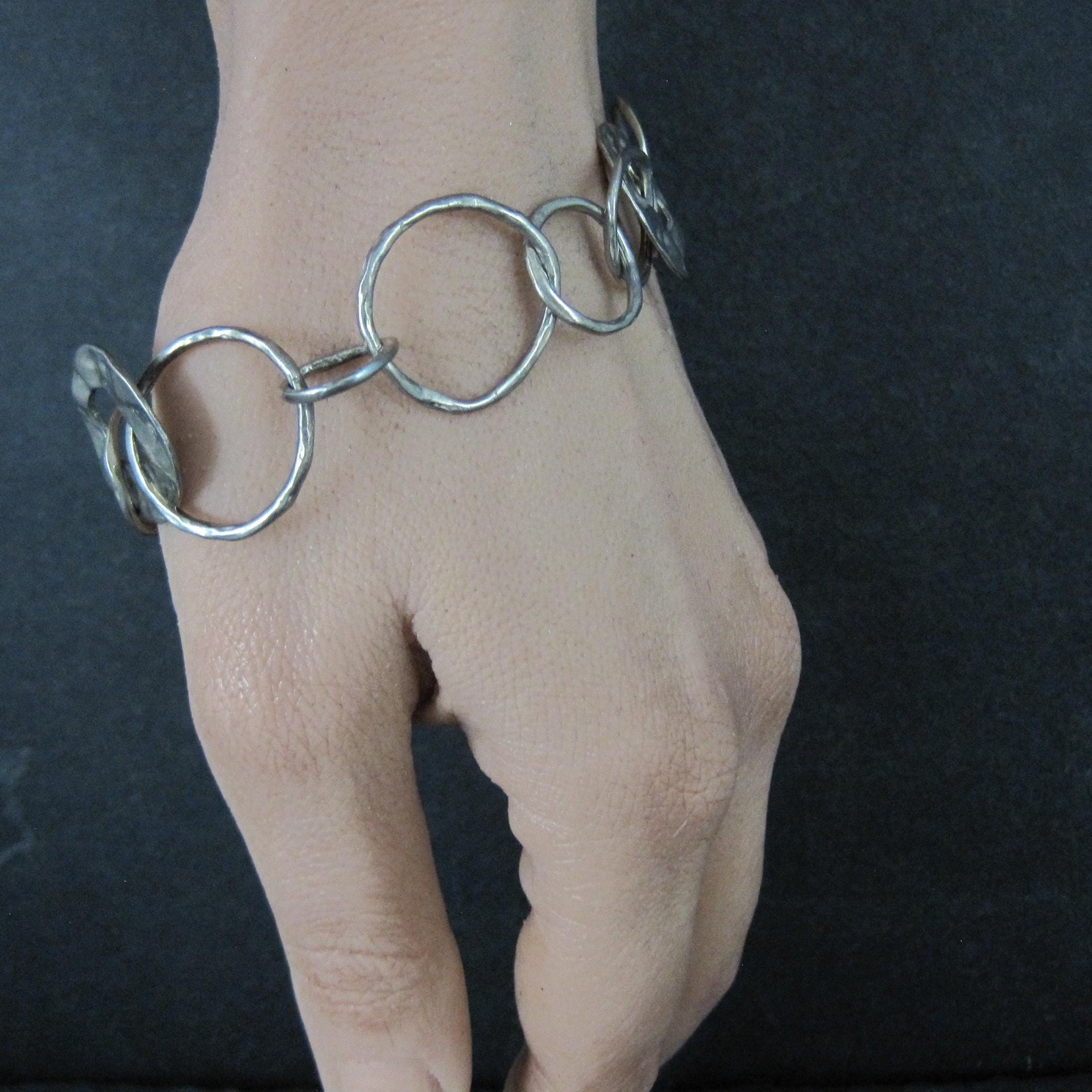 Vintage Hammered Circle Bracelet Sterling Silver 7.75"