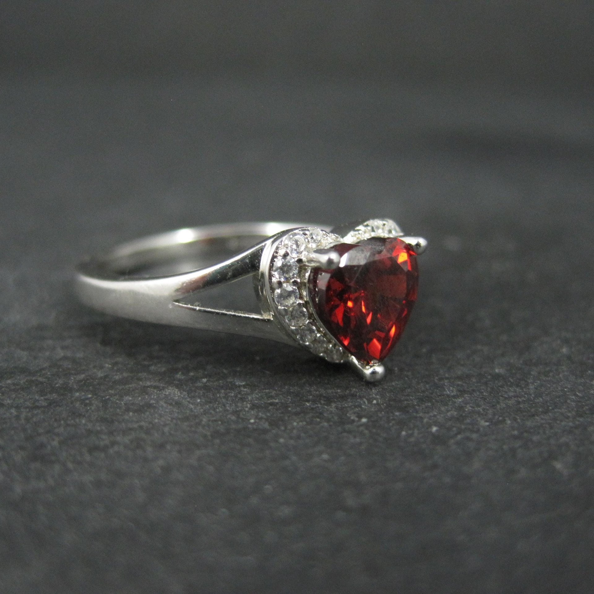 Sterling Silver Garnet Heart Ring Size 8