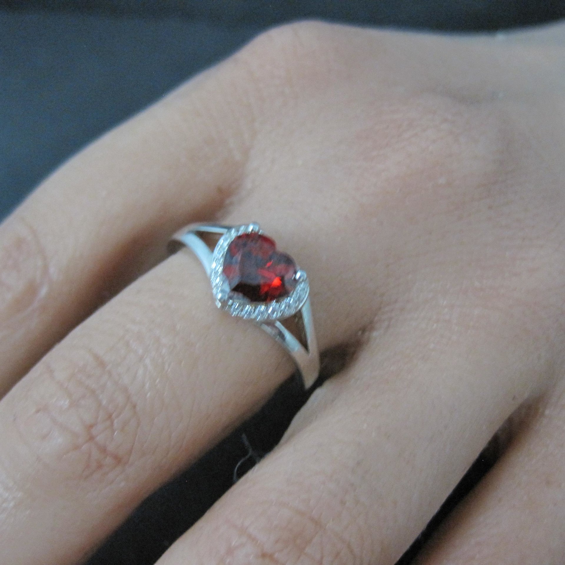 Sterling Silver Garnet Heart Ring Size 8