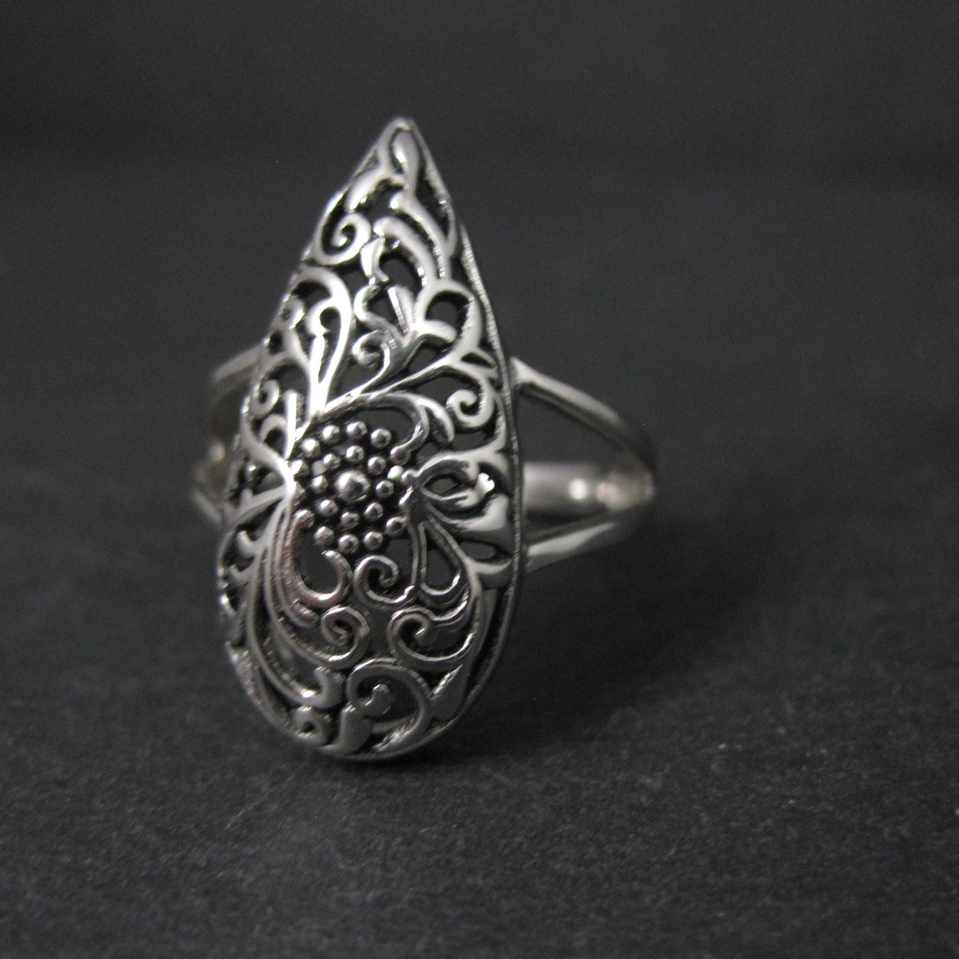 Sterling Silver Floral Filigree Dome Ring Size 8