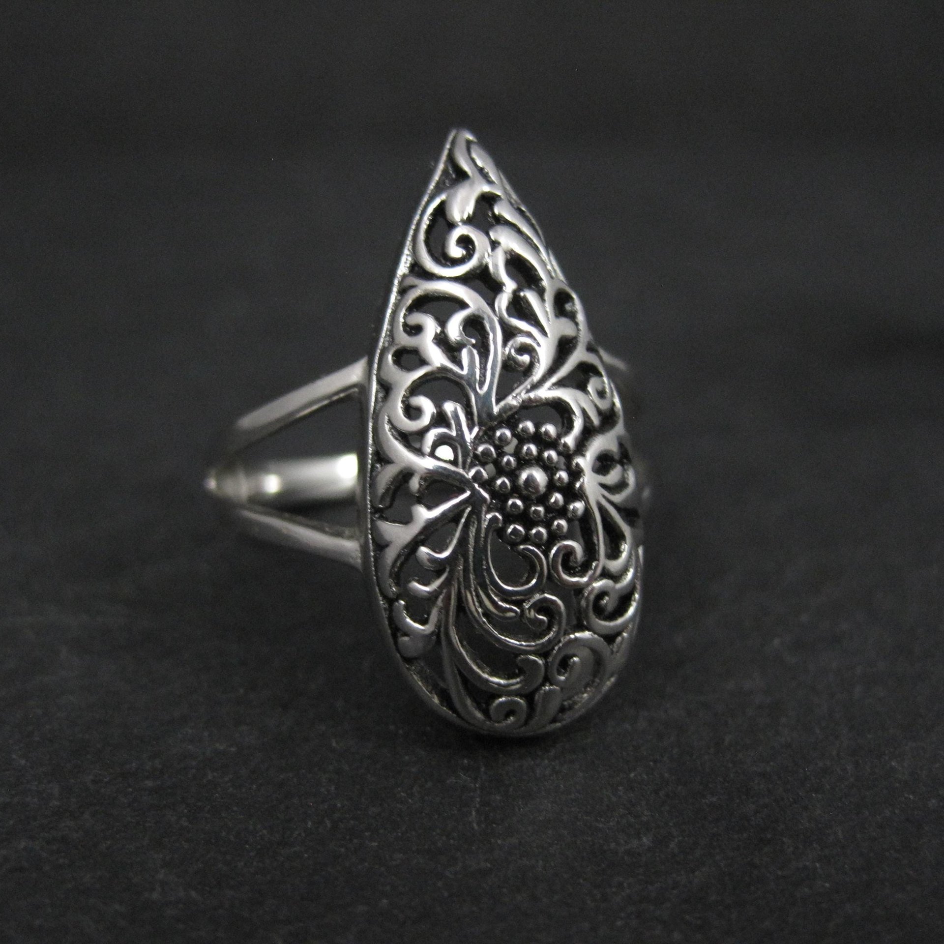 Sterling Silver Floral Filigree Dome Ring Size 8
