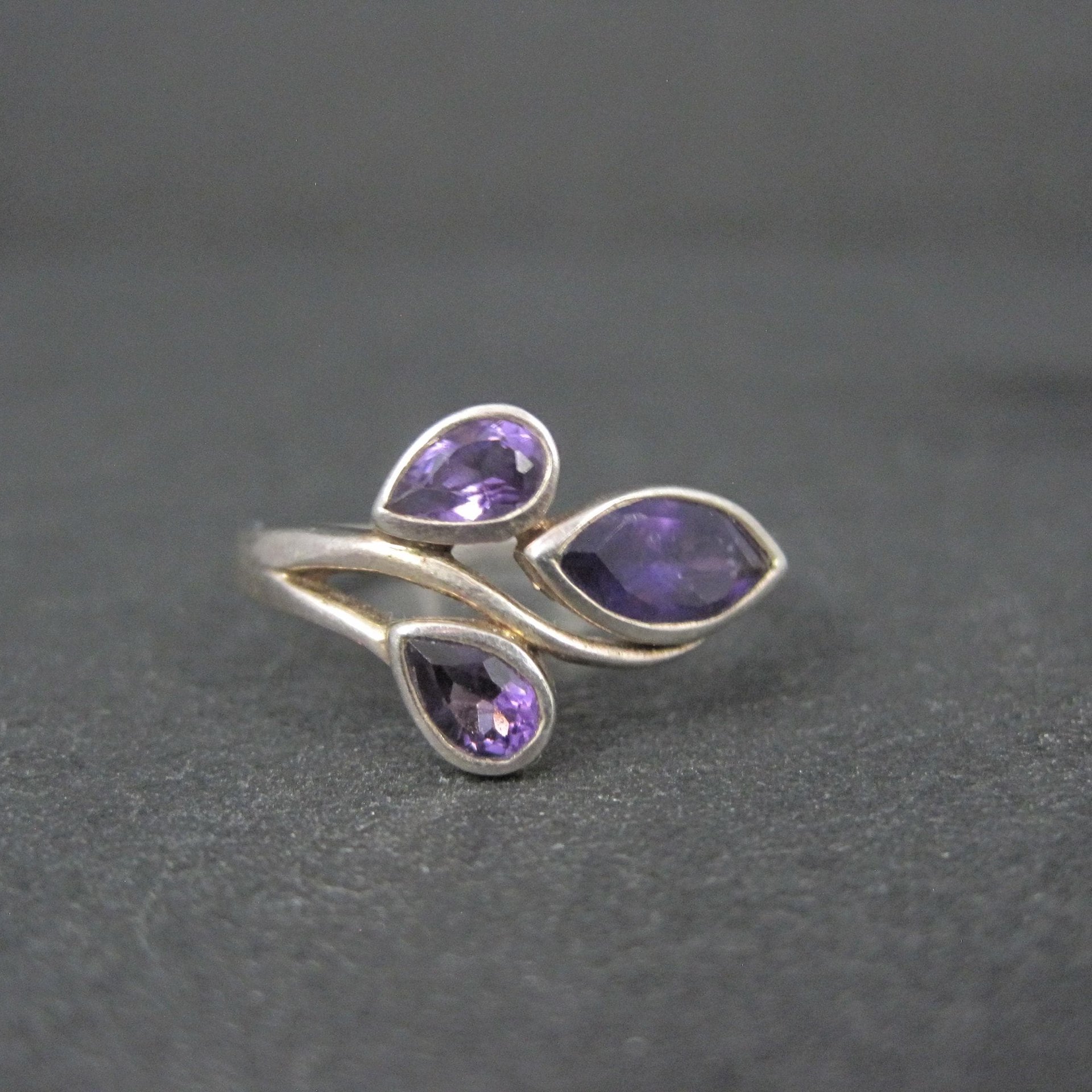 Sterling Silver Amethyst Ring Size 7 Estate Gemstone Jewelry