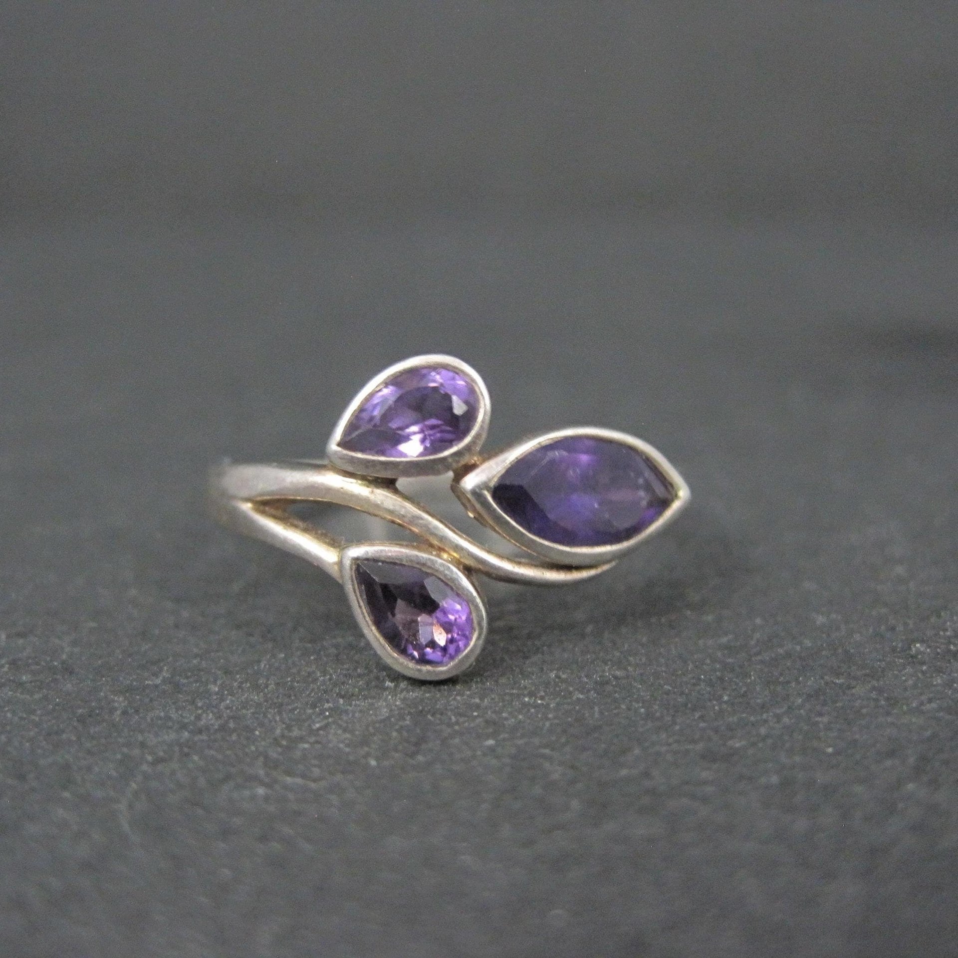 Sterling Silver Amethyst Ring Size 7 Estate Gemstone Jewelry