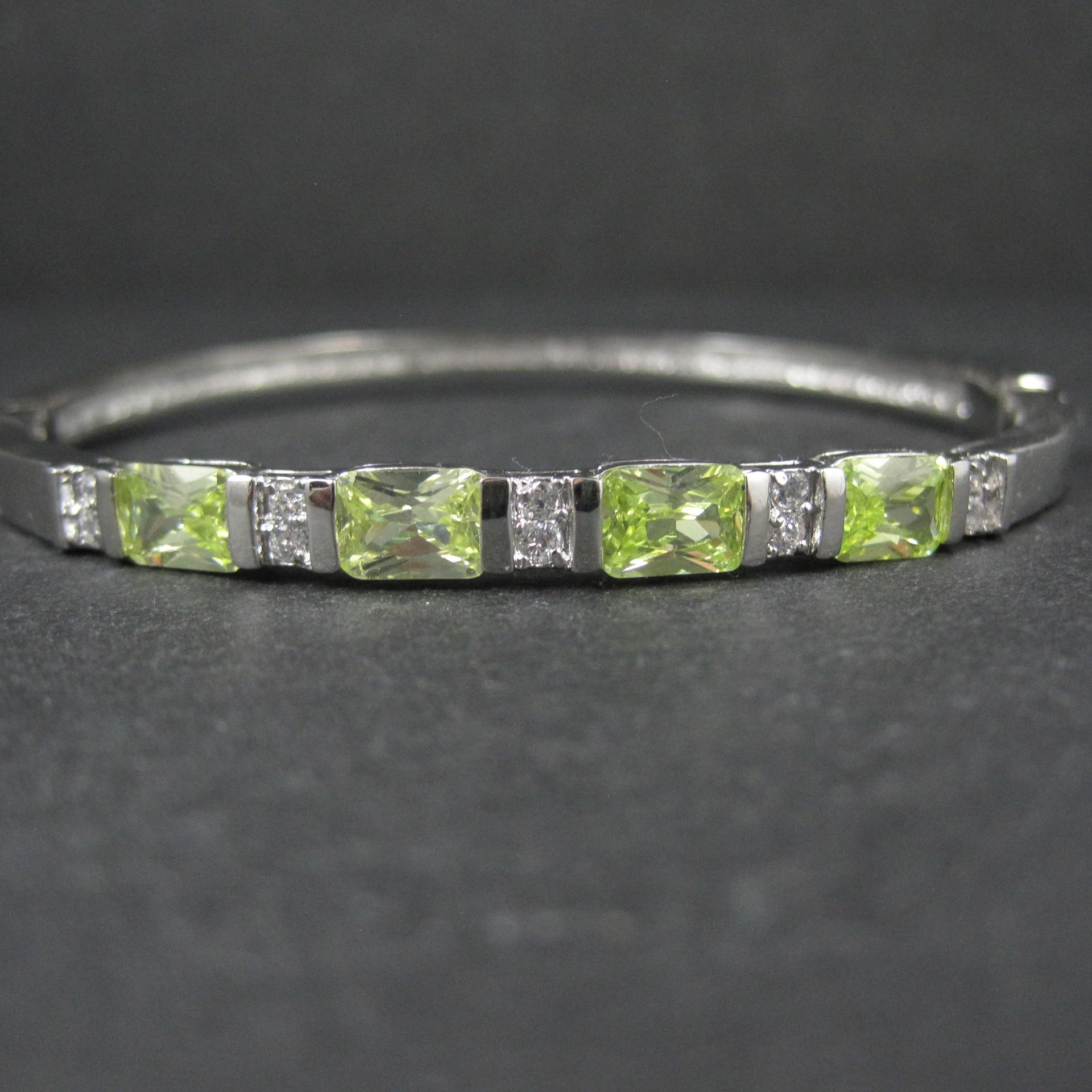 Sterling Silver Yellow Green Cz Bangle Bracelet 7 Inches