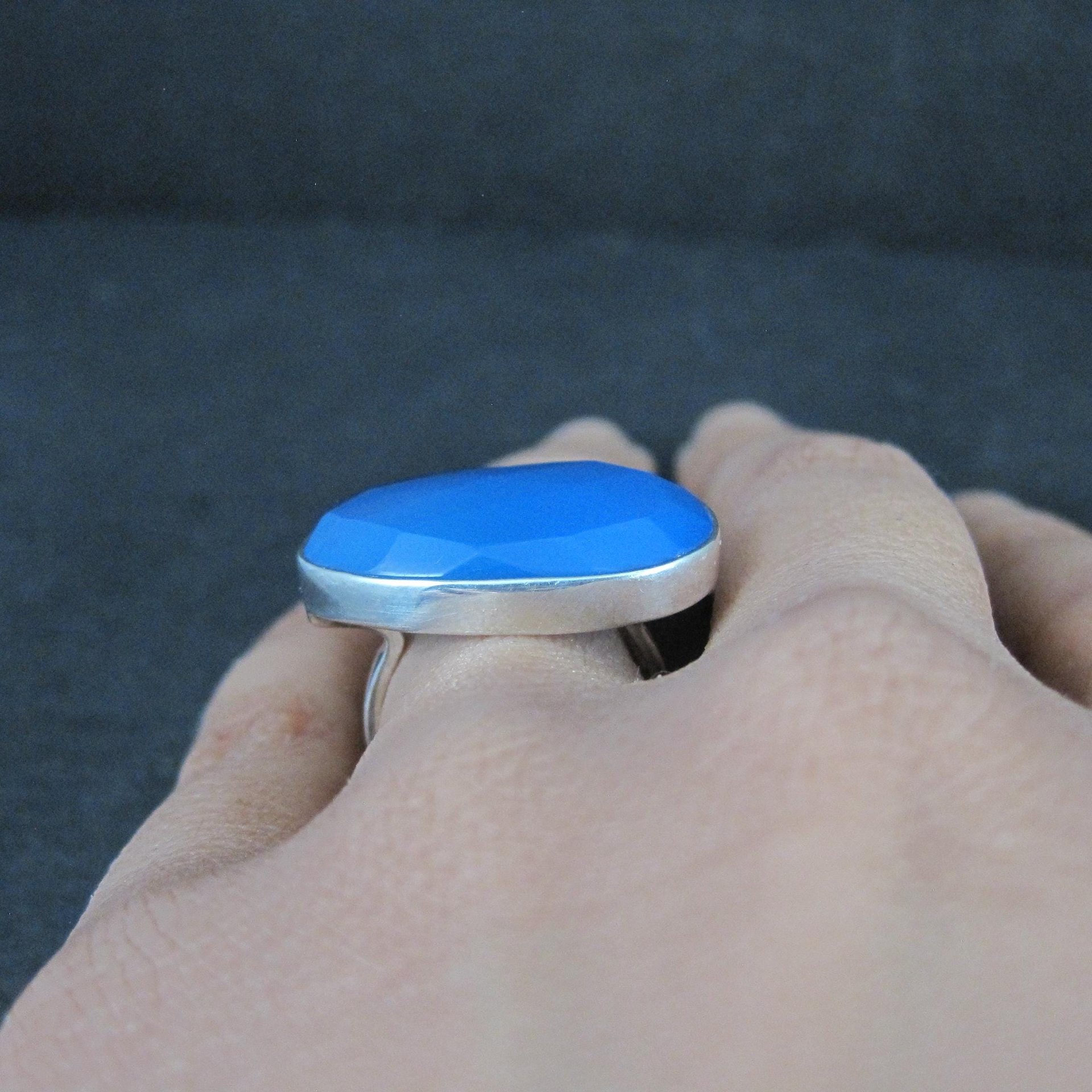 Sterling Silver Blue Chalcedony Ring Size 6