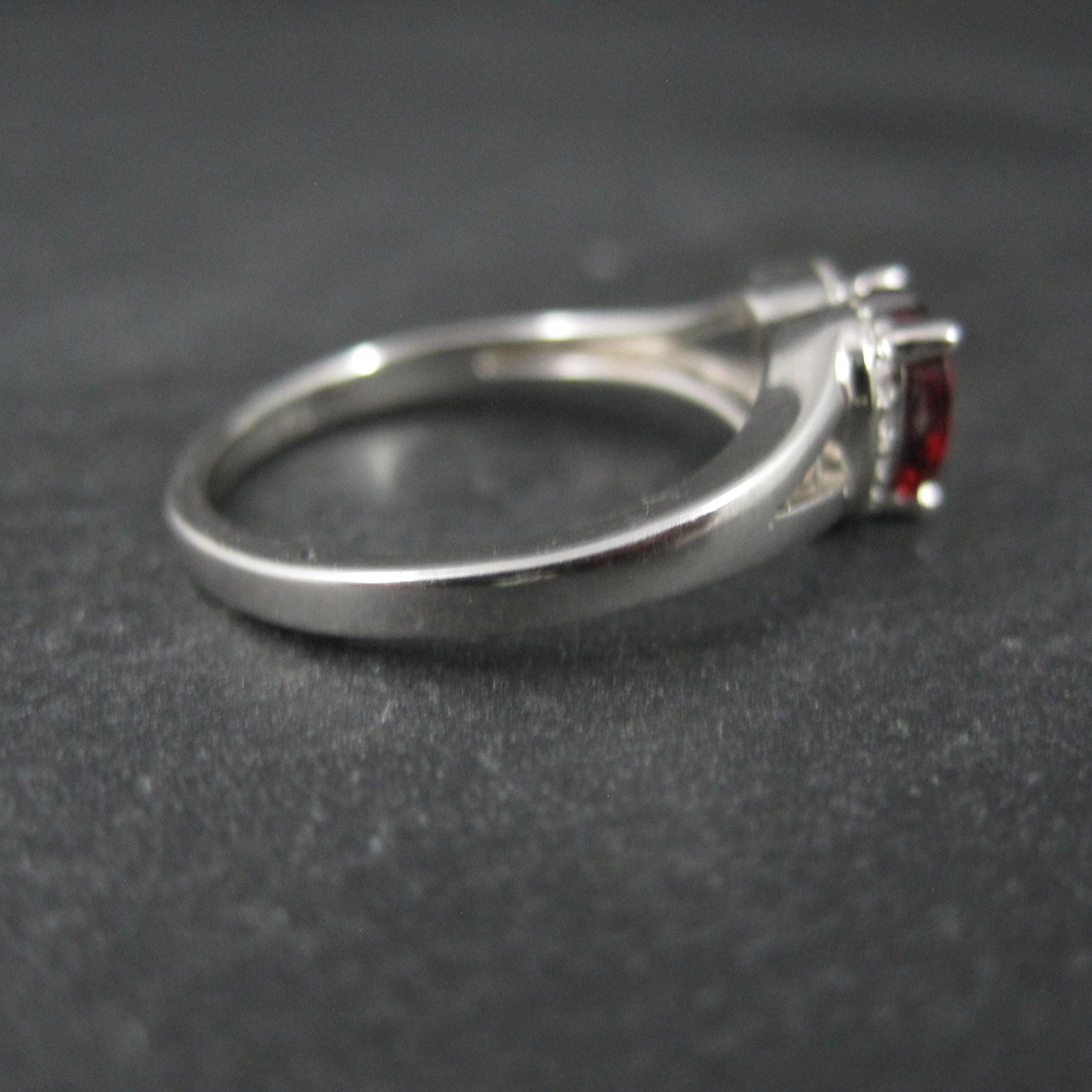 Sterling Silver Garnet Heart Ring Size 8