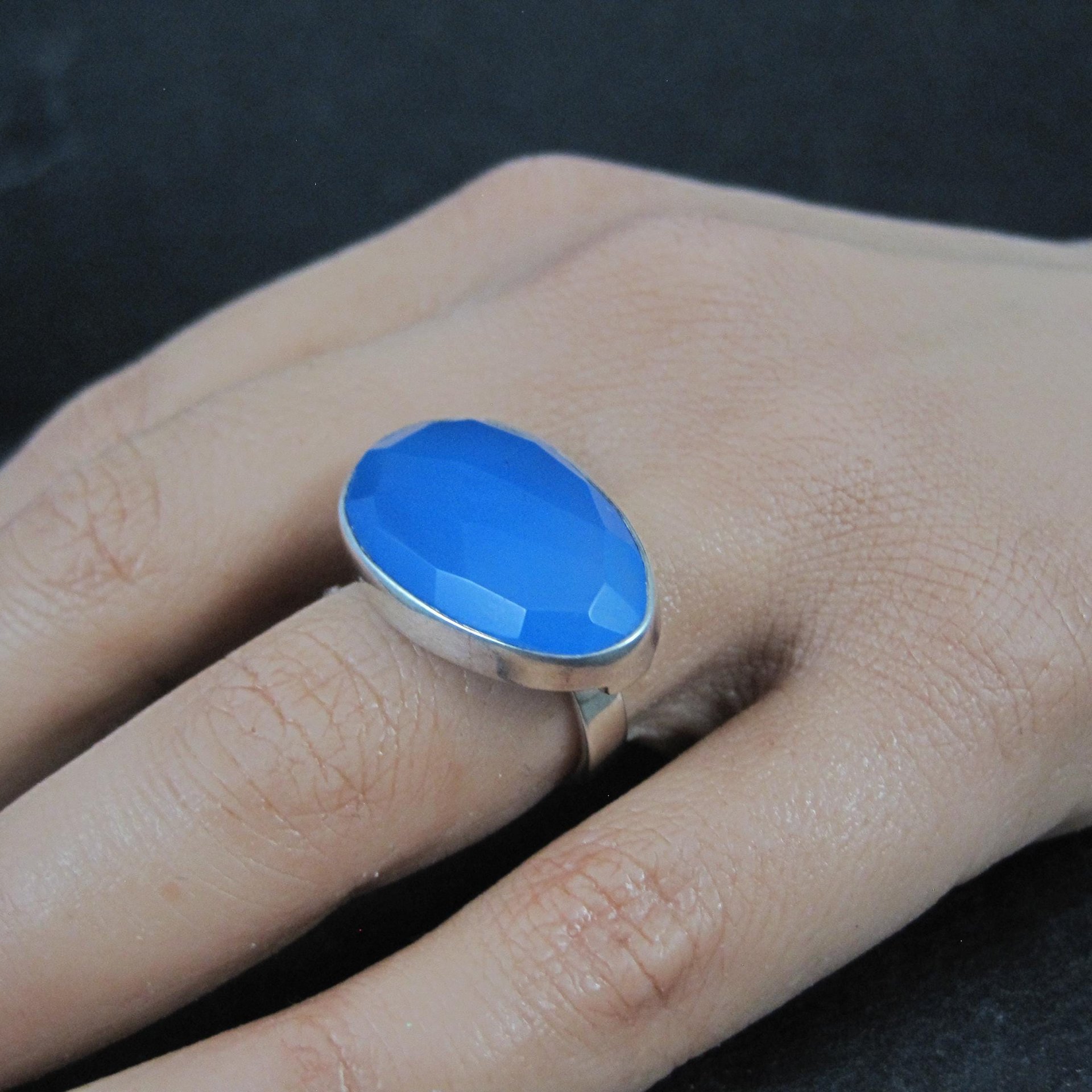 Sterling Silver Blue Chalcedony Ring Size 6