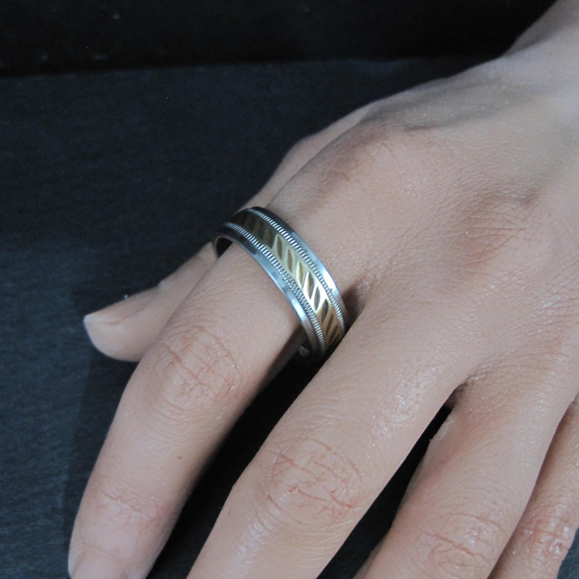 Mens Two Tone Stainless Steel and 10K Yellow Gold Band Ring Size 12