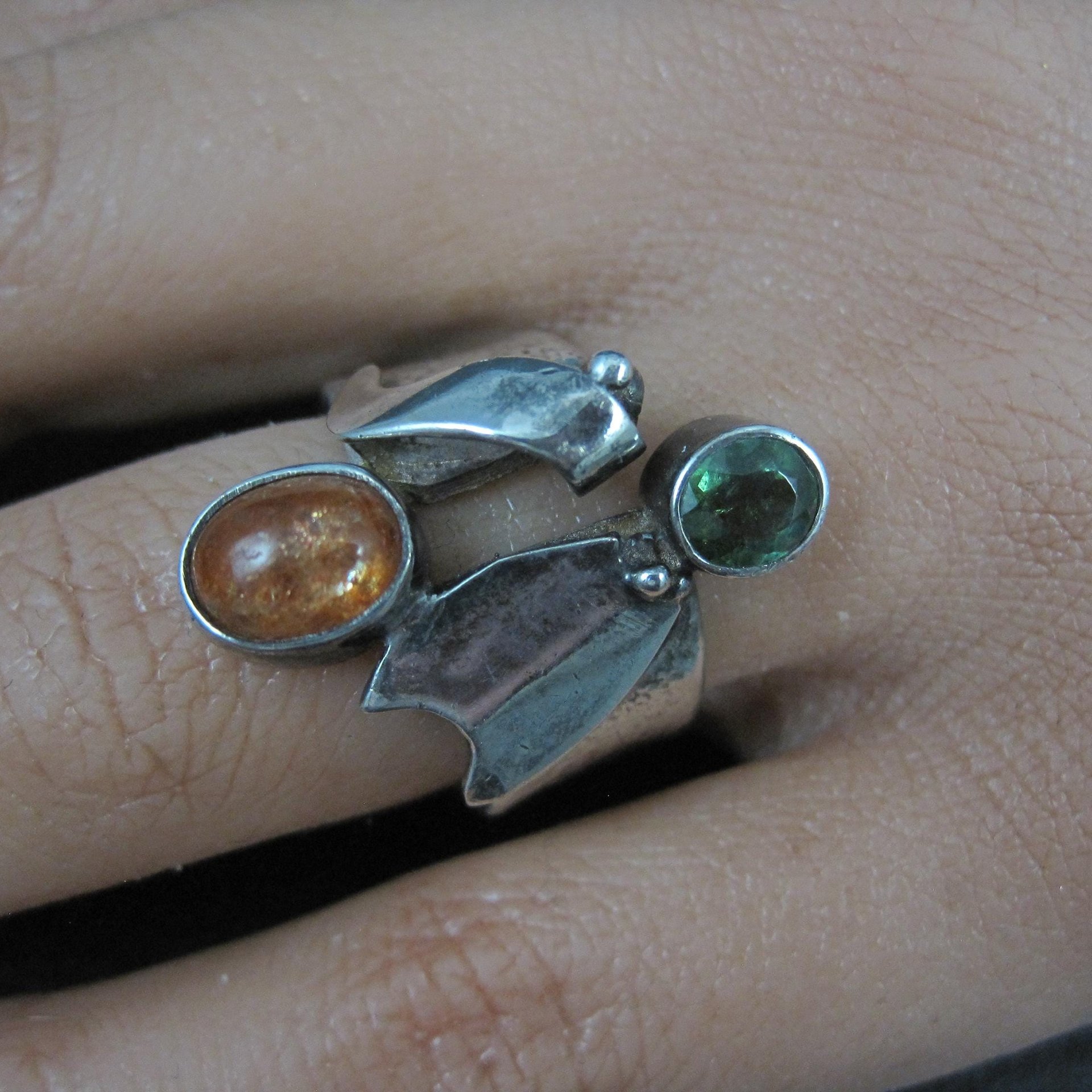 Vintage Sterling Silver Sunstone Emerald Ring Size 6 One of a Kind
