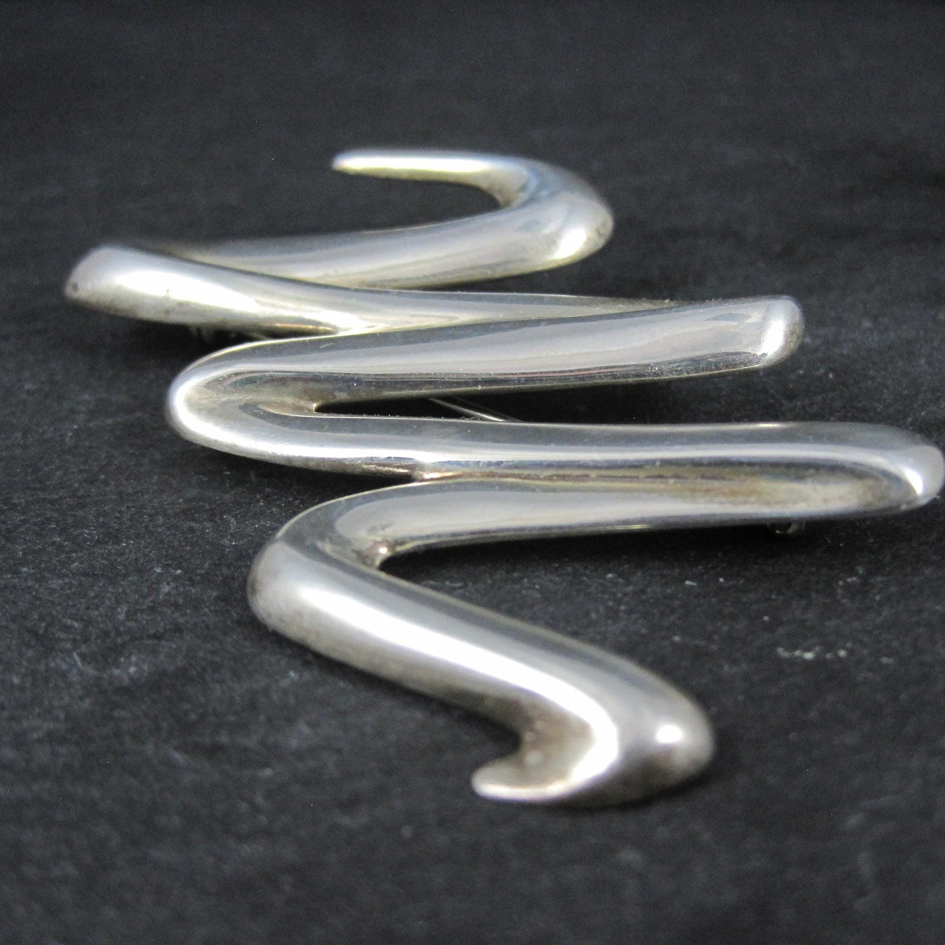Sterling Silver Squiggle Brooch
