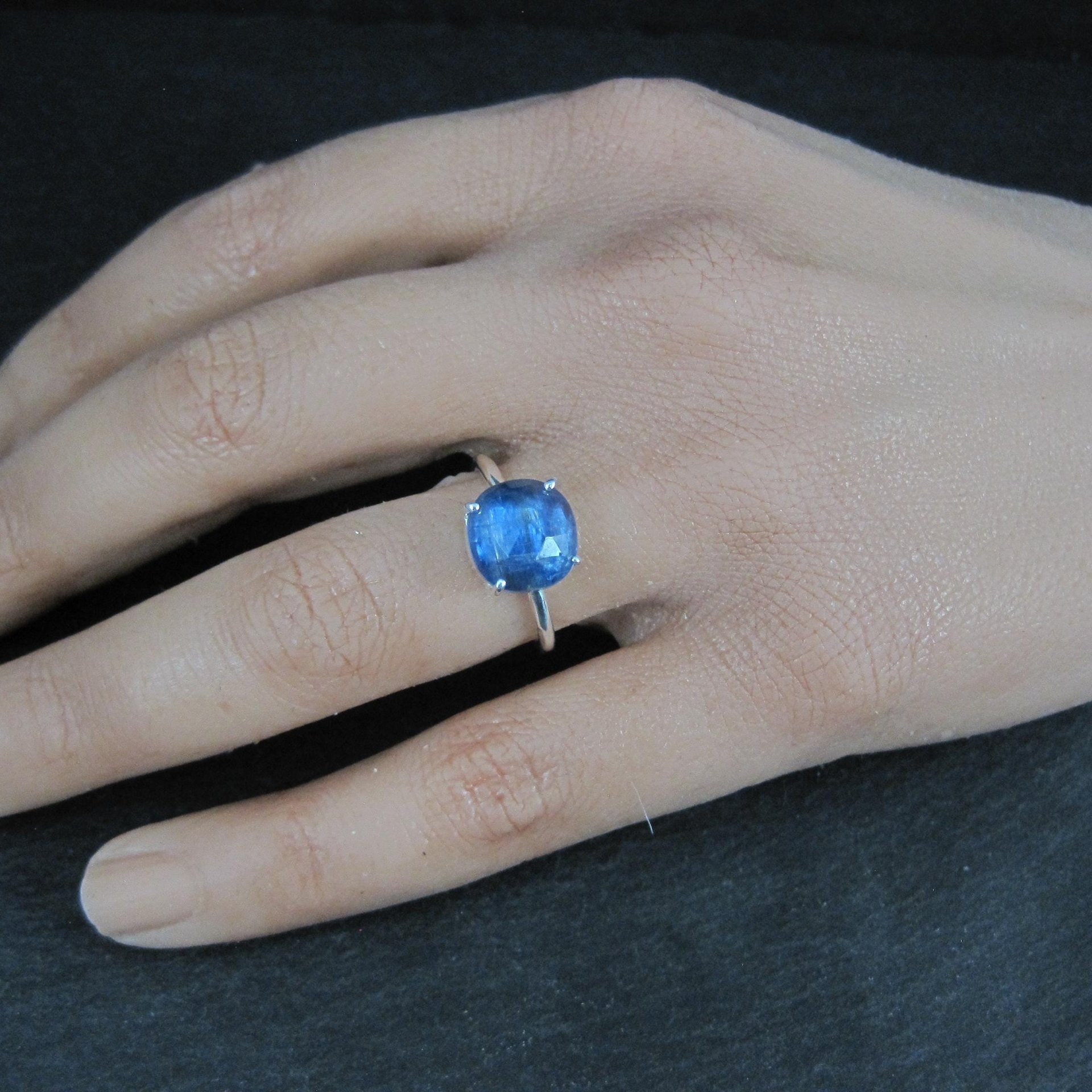 Sterling Silver Kyanite Solitaire Ring Size 6