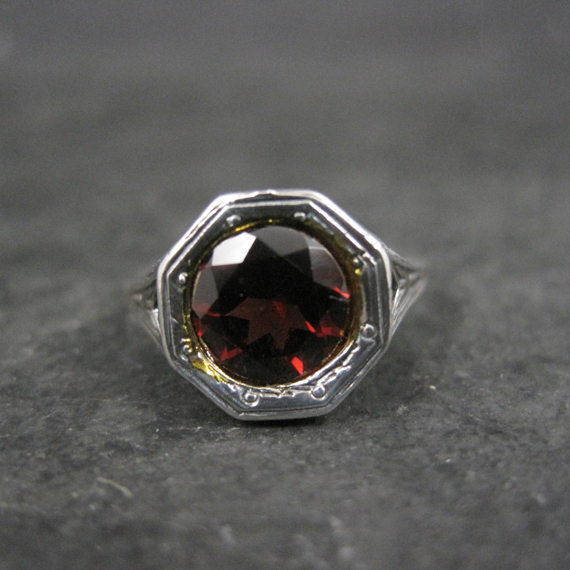 Vintage Filigree Garnet Solitaire Ring Size 5 Sterling Silver