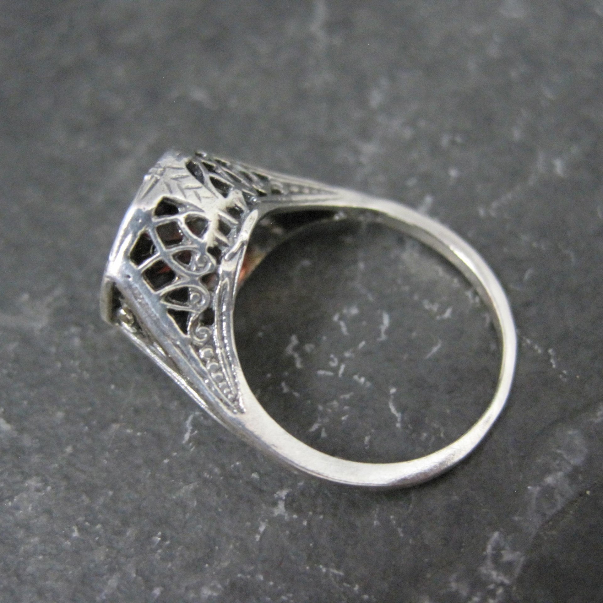 Vintage Filigree Garnet Solitaire Ring Size 5 Sterling Silver
