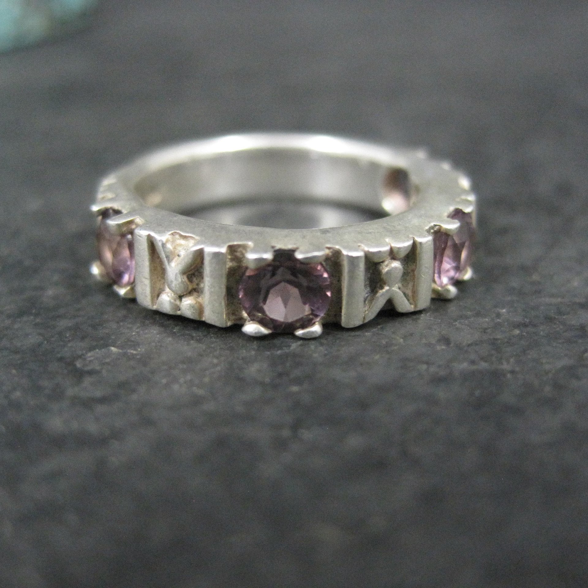 Sterling Silver Amethyst Band Ring Size 4.5