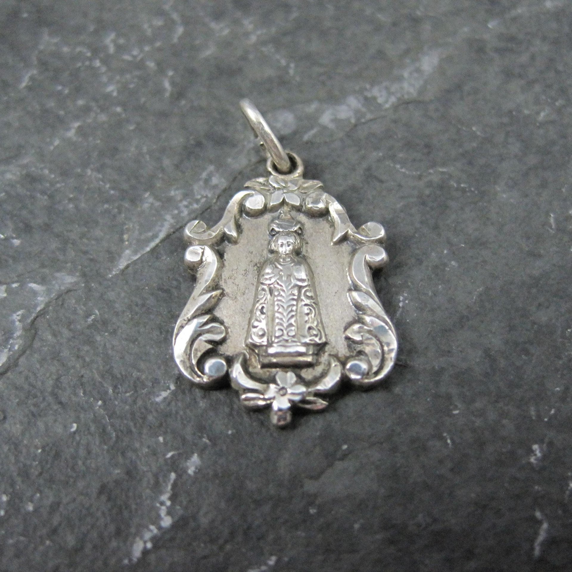 Vintage Catholic Sacred Heart Medal Pendant Charm Creed Sterling