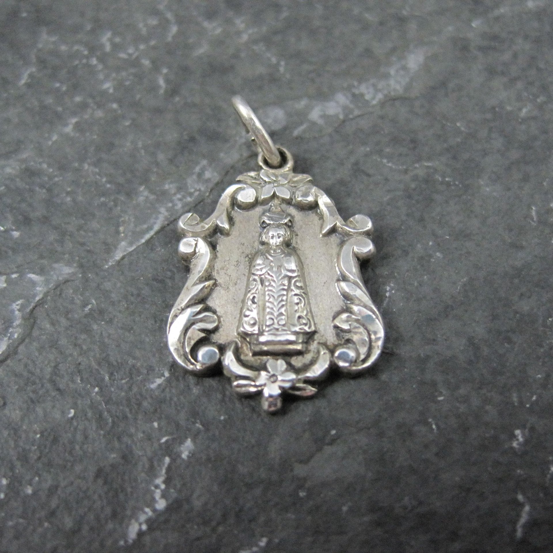 Vintage Catholic Sacred Heart Medal Pendant Charm Creed Sterling