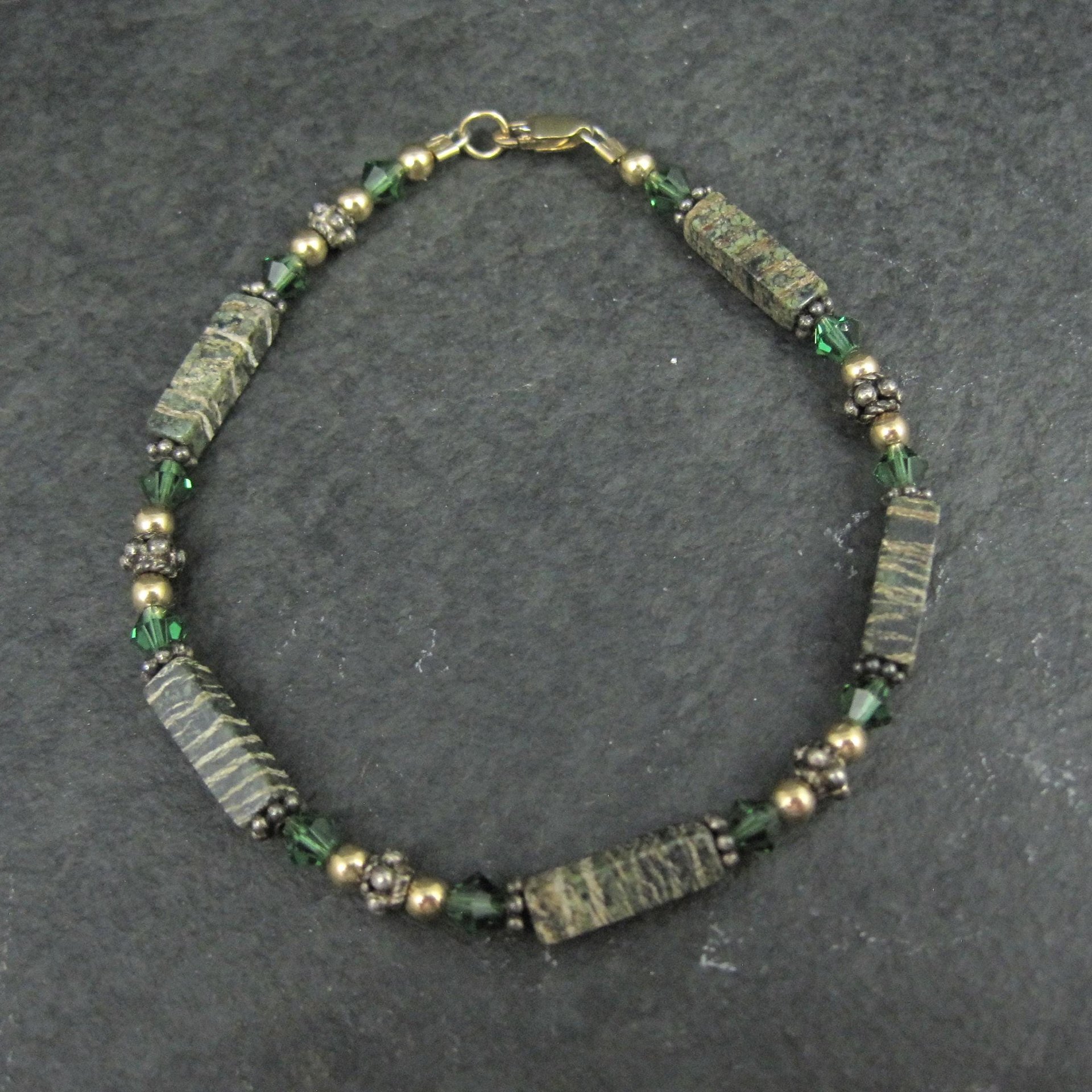 14K Green Jasper Crystal Bracelet 7 Inches
