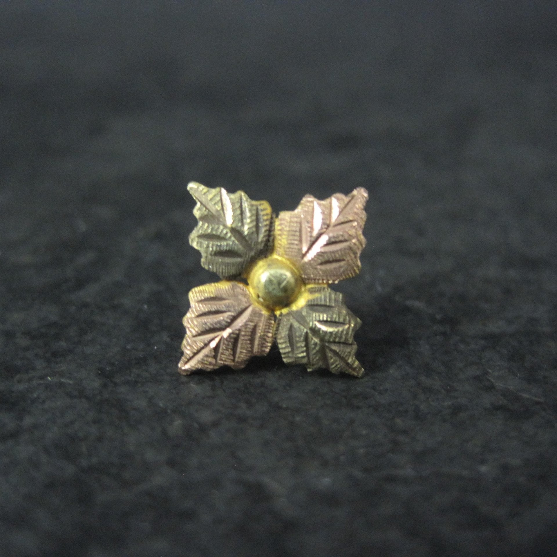 Vintage Black Hills Gold Tie Tack