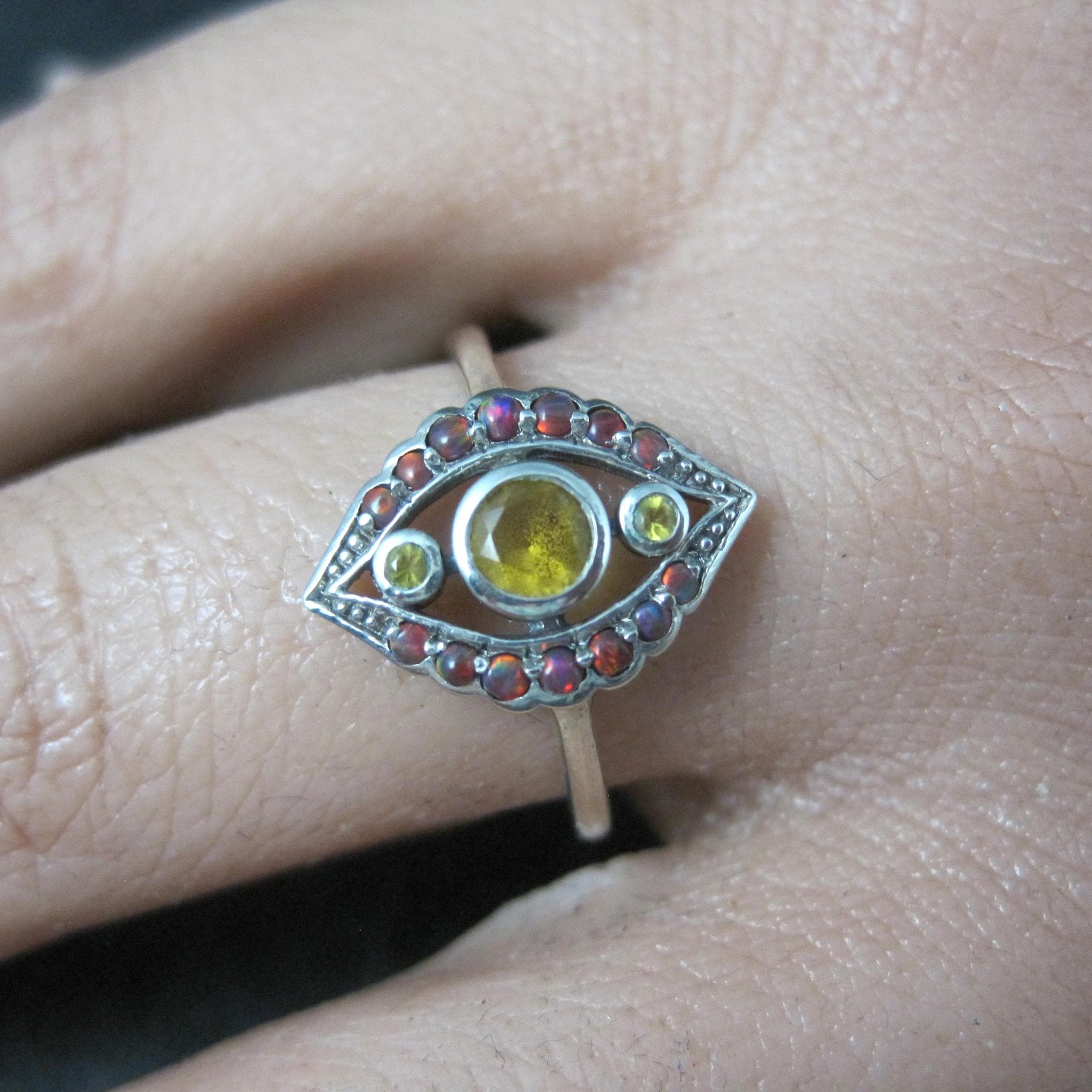 Sterling Silver Estate Ring Size 8 - Clearance