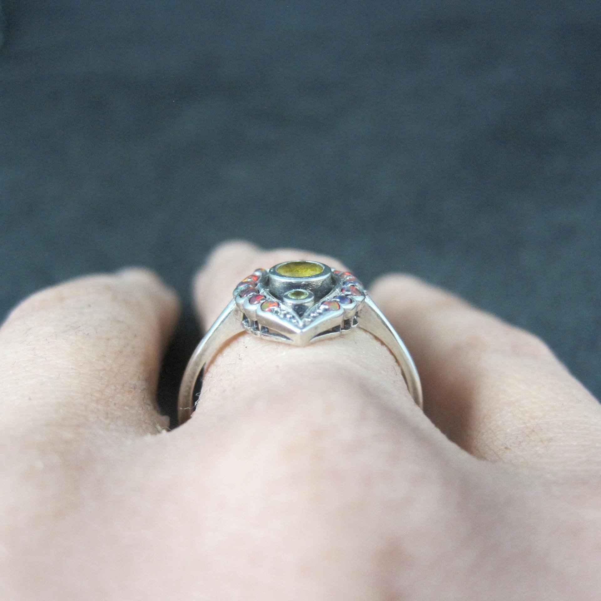 Sterling Silver Estate Ring Size 8 - Clearance