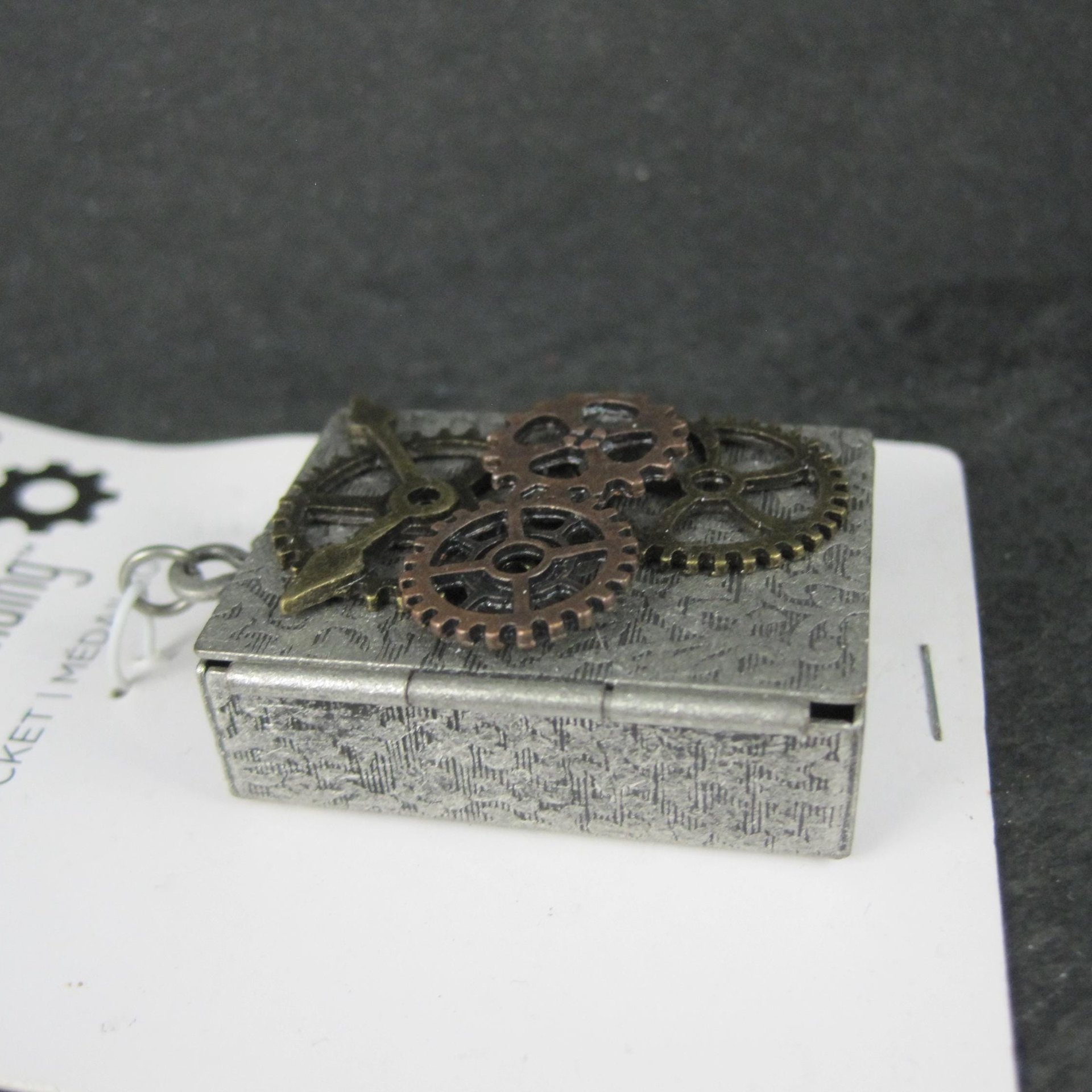 Steampunk Gear Clock Locket Pendant