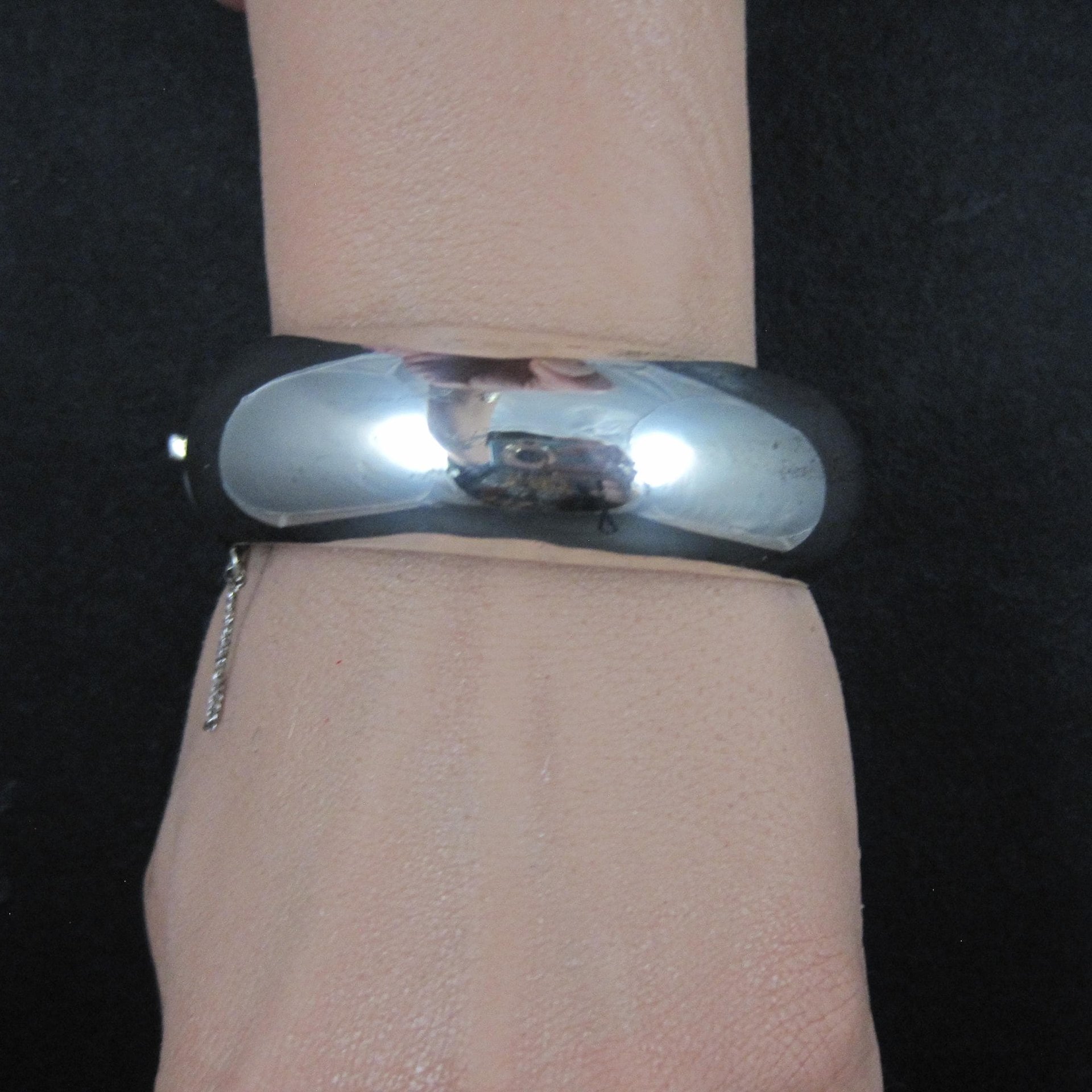 Vintage 1" Sterling Silver Bangle Bracelet 7 Inches Mexican Silver