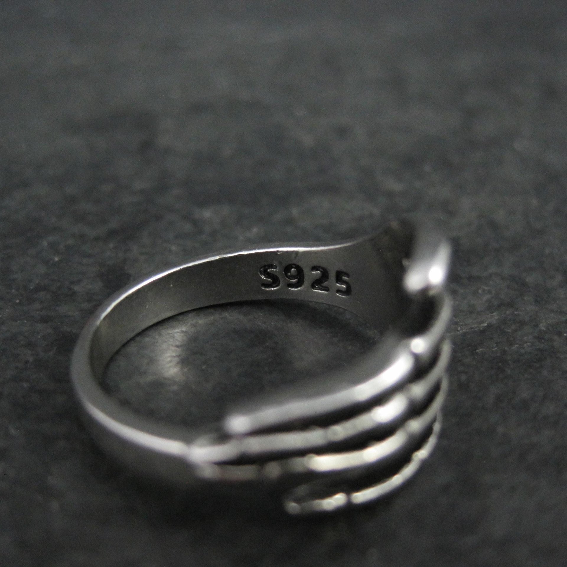 Artisan Sterling Silver Skeleton Hand Ring Size 8