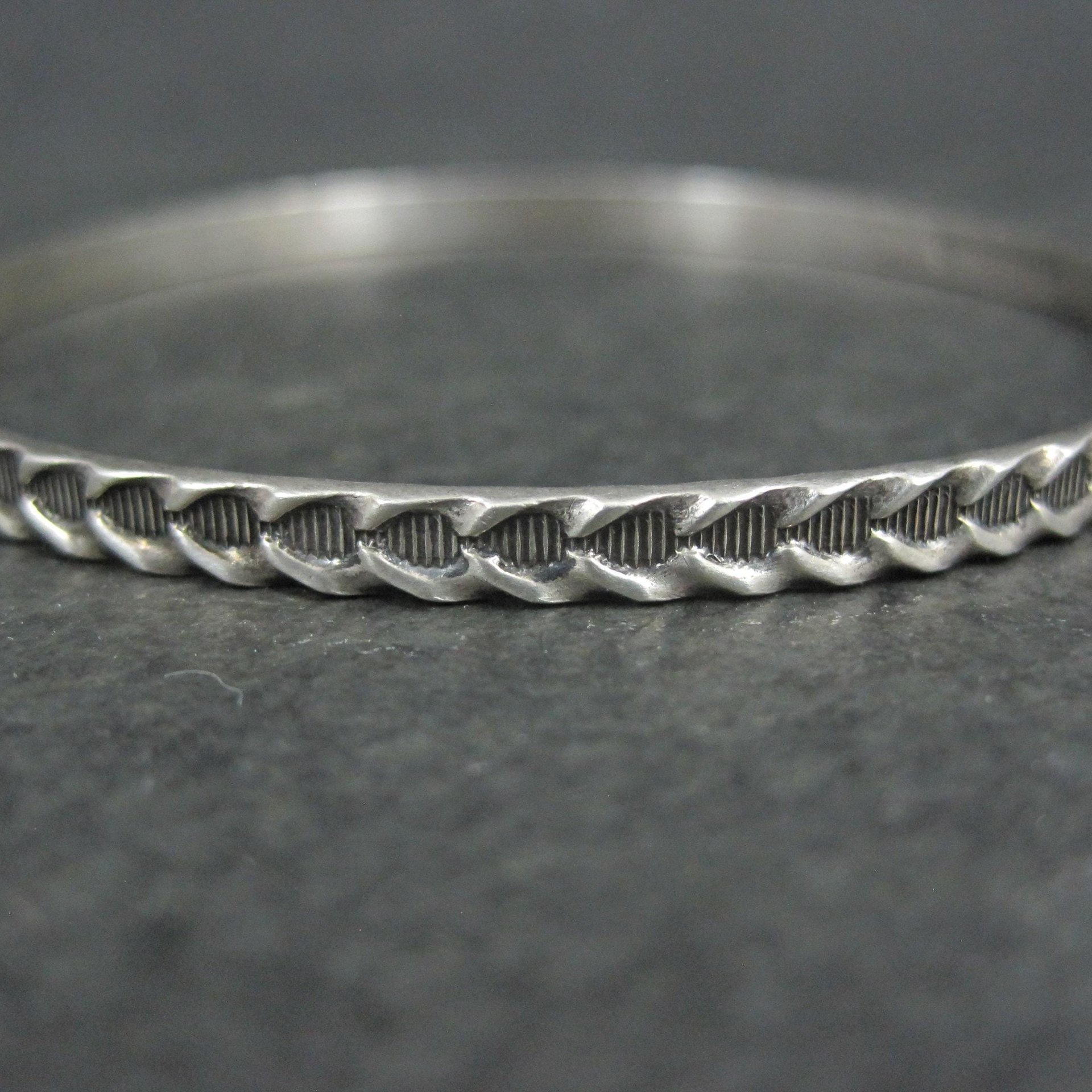 Vintage Sterling Silver Bangle Bracelet by Danecraft 7.5"