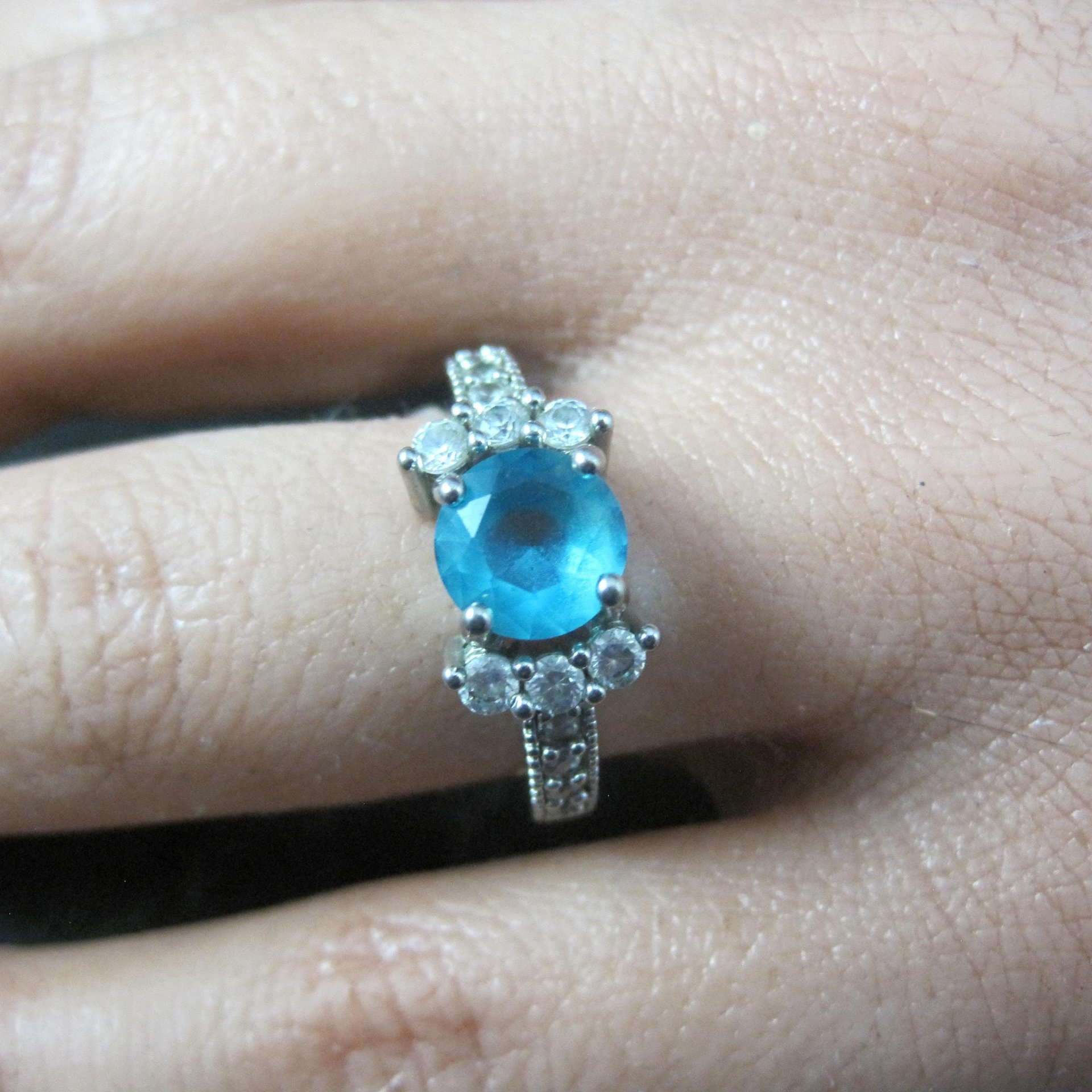 Estate Sterling Blue Cubic Zirconia Ring Size 6