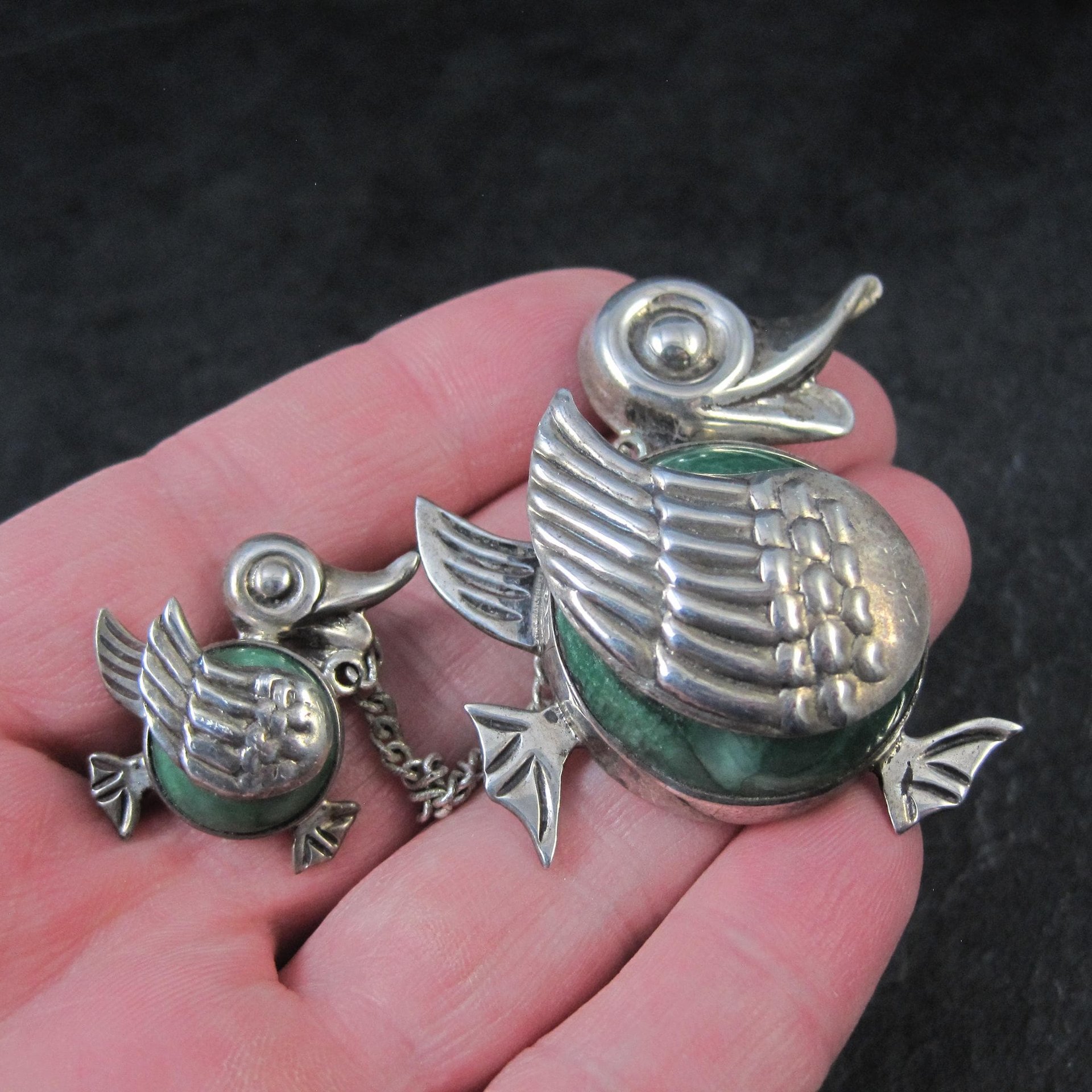 Vintage Sterling Green Calcite Mama Duck & Duckling Brooch Mexican Silver