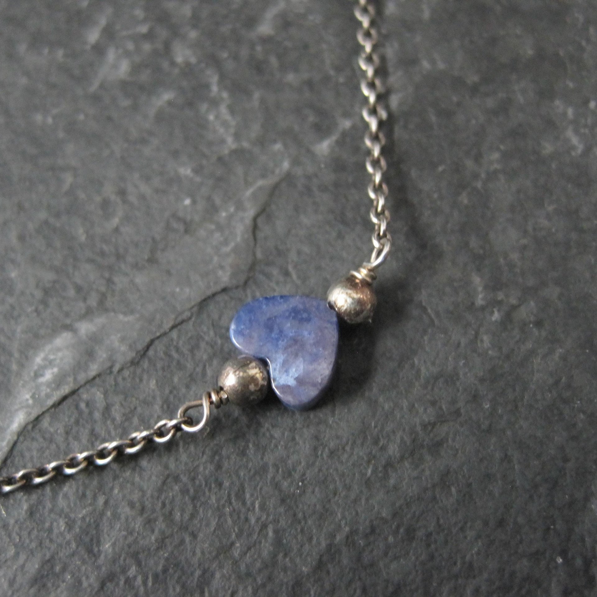 Dainty Vintage Sodalite Heart Bracelet Sterling Silver 7.5"