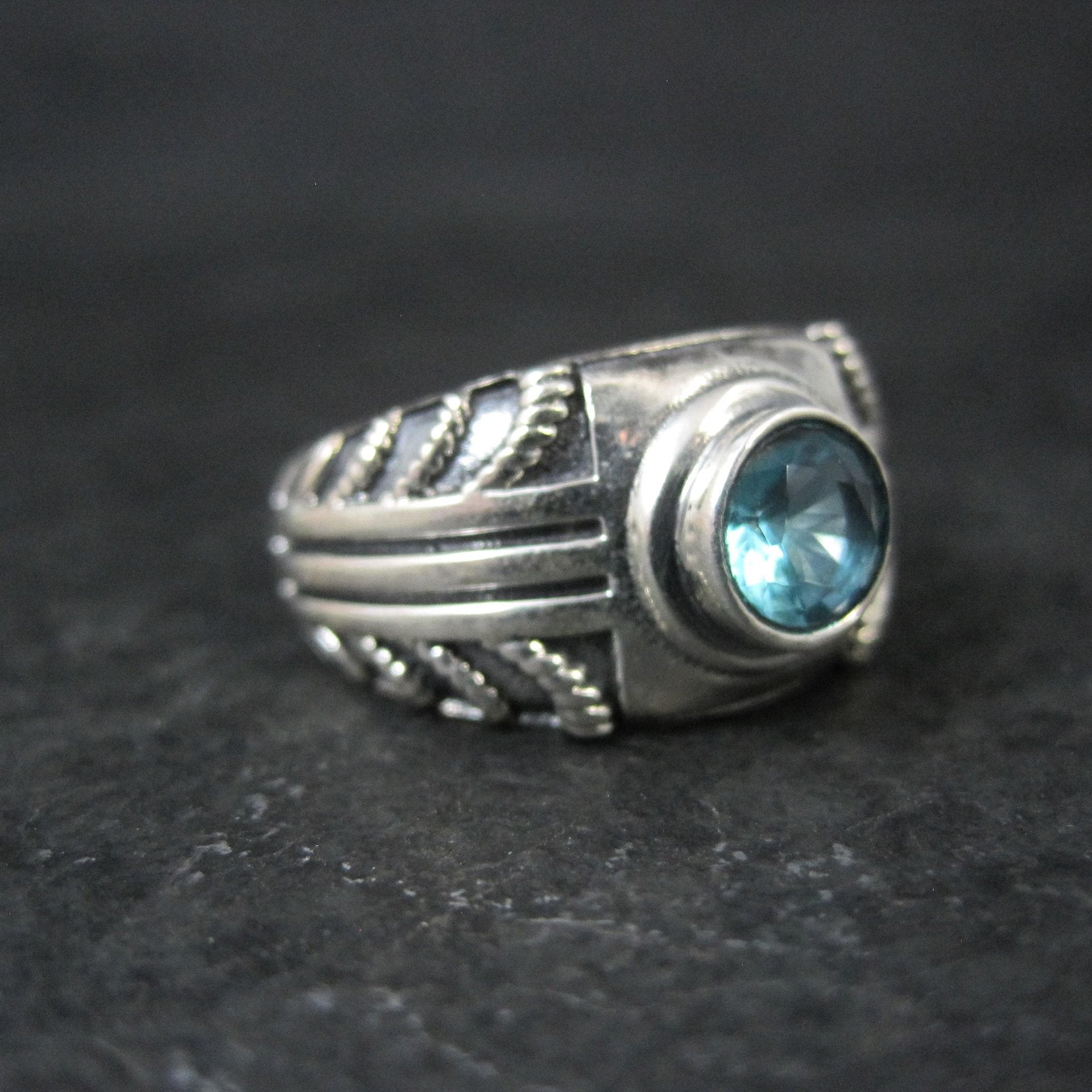 Vintage Sterling Silver Blue Topaz Ring Size 8