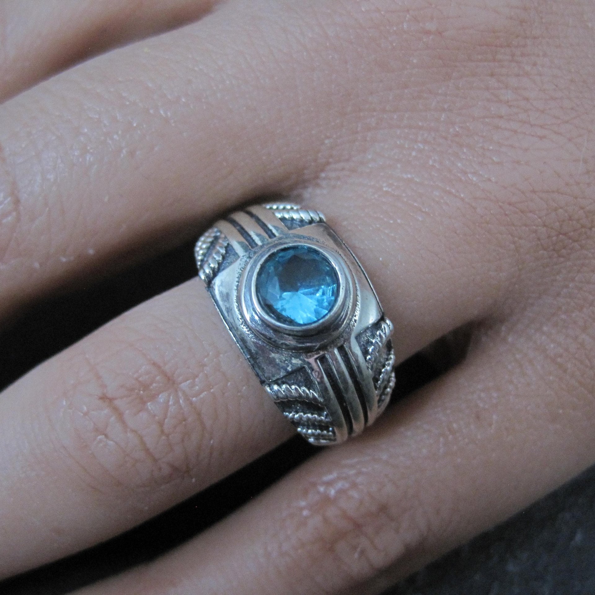 Vintage Sterling Silver Blue Topaz Ring Size 8