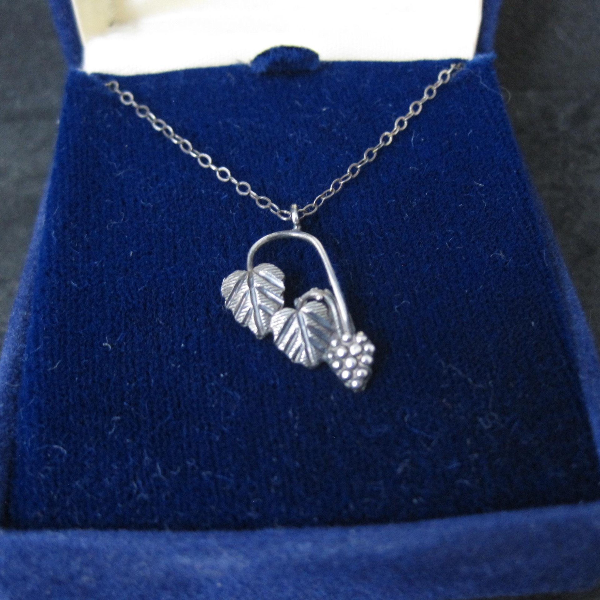 Vintage Black Hills Silver Leaf Necklace Coleman-Frizzell