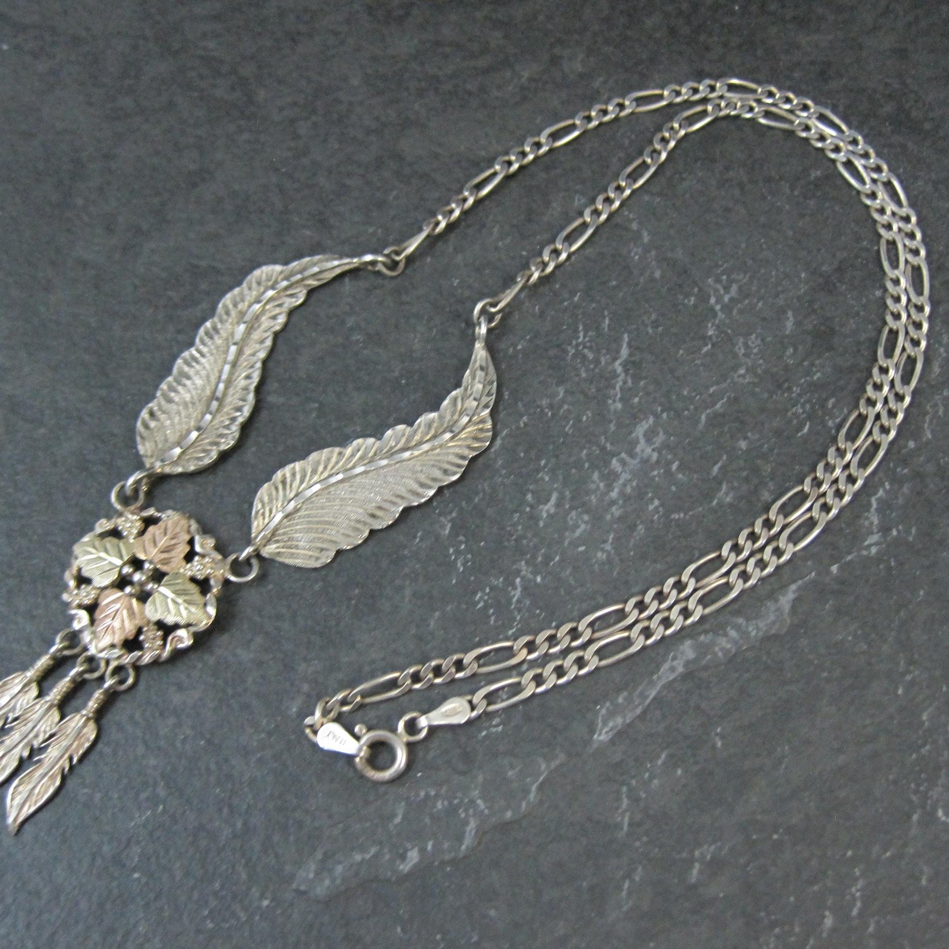 Vintage Black Hills Gold & Silver Feather Necklace Mt Rushmore