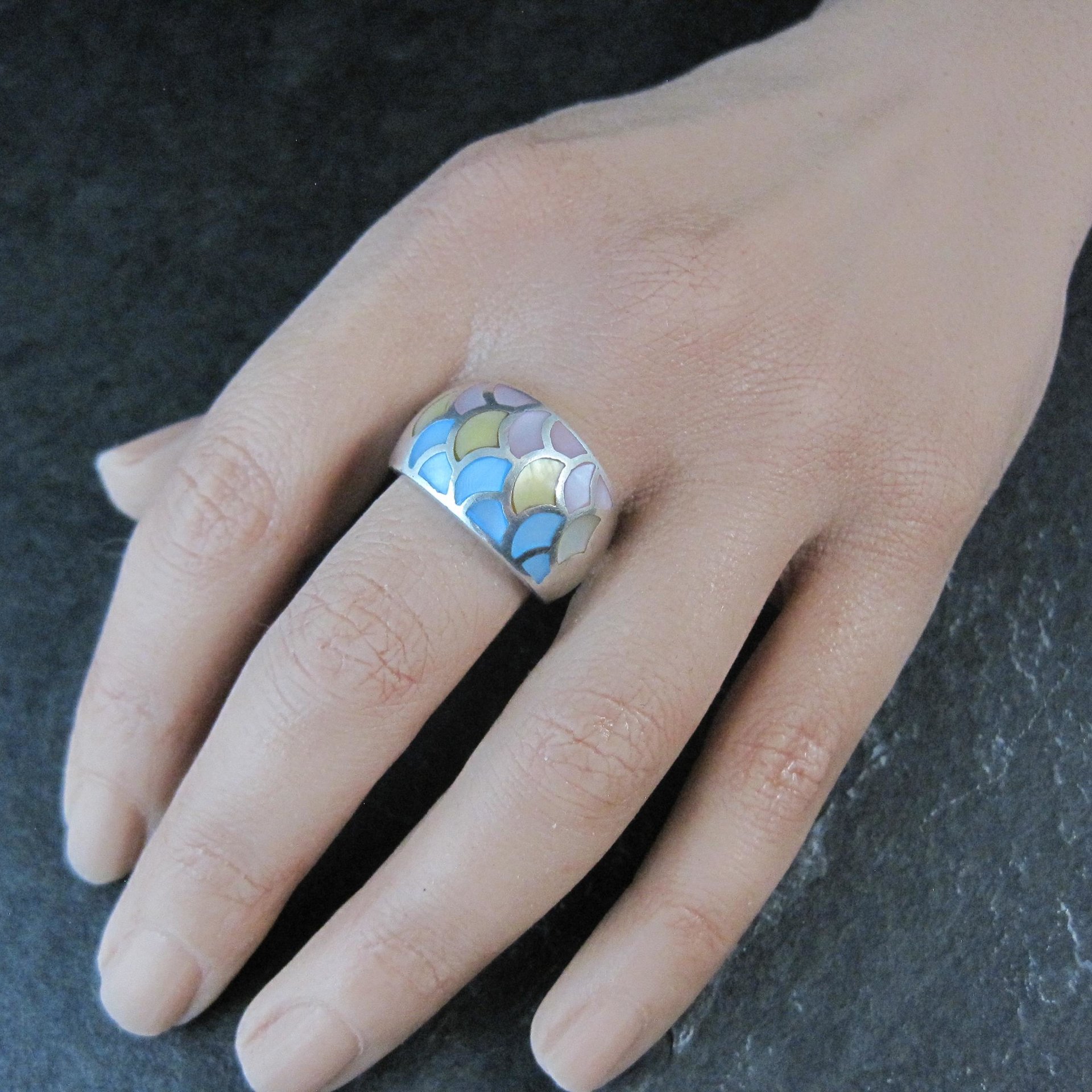 Wide Mother of Pearl Sterling Silver Band Ring Size 8 Vintage
