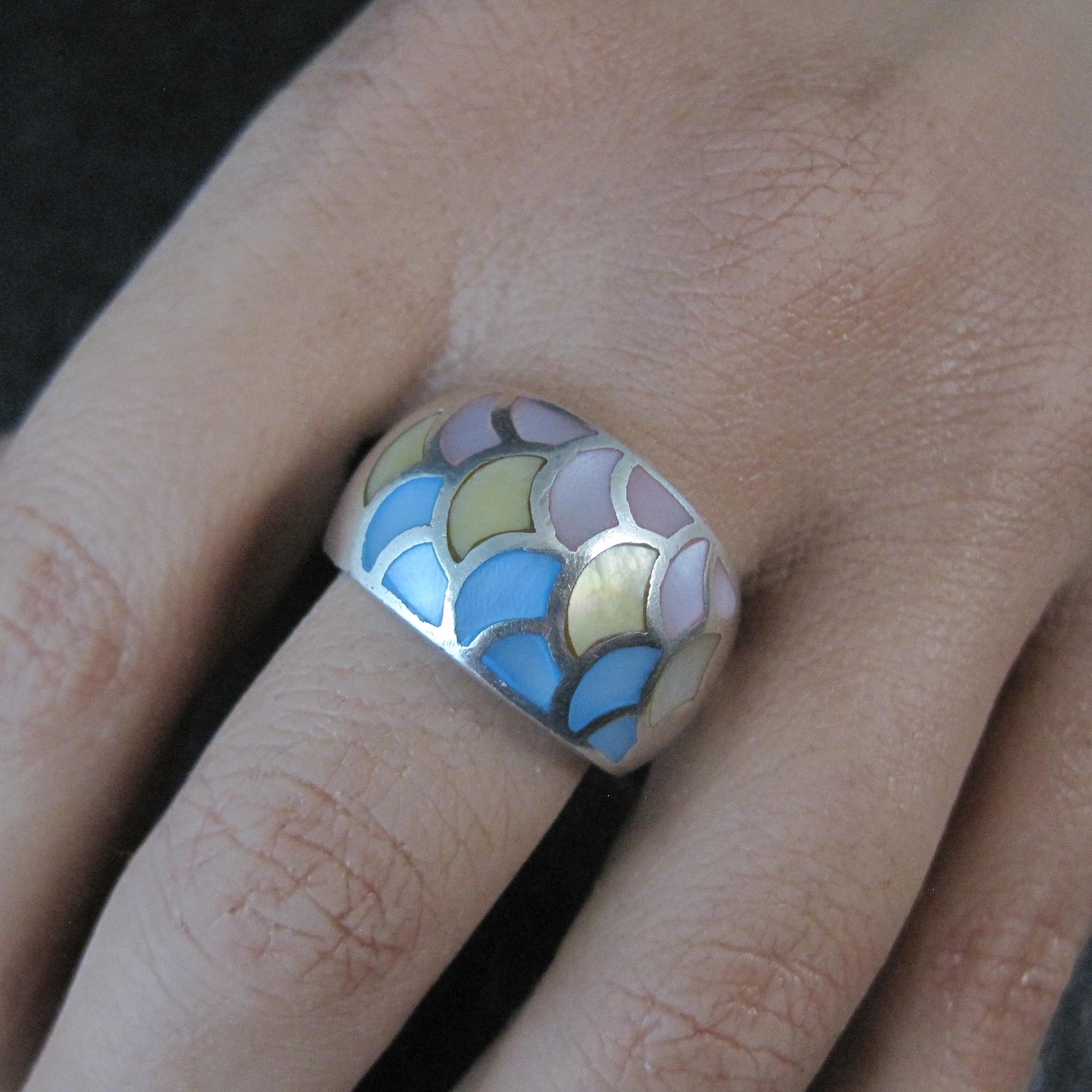 Wide Mother of Pearl Sterling Silver Band Ring Size 8 Vintage