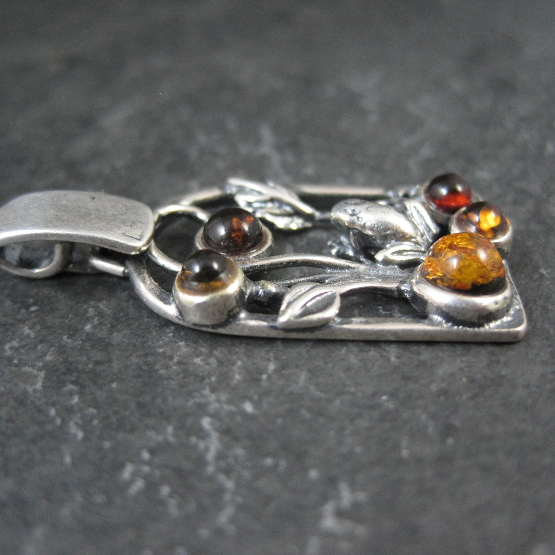 Vintage Sterling Silver Amber Frog Pendant