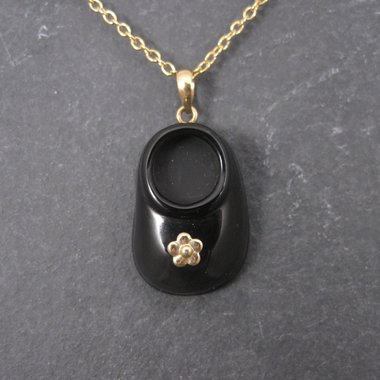 Vintage 14K Black Onyx Baby Shoe Pendant