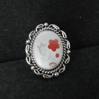 Vintage Mother of Pearl Coral Inlay Flower Ring Southwestern Sterling Silver Size 5
