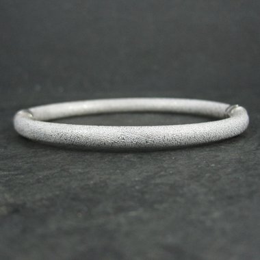 Textured Sterling Bangle Bracelet Italian Sterling Silver 7 Inches Estate Jewelry
