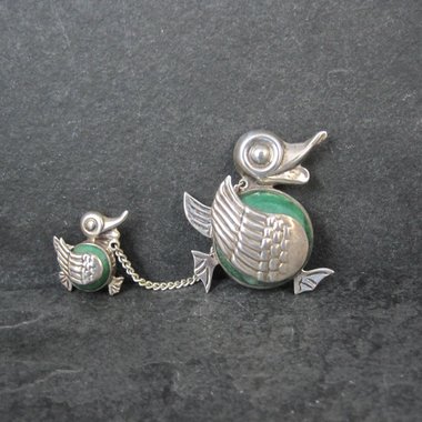 Vintage Sterling Green Calcite Mama Duck & Duckling Brooch Mexican Silver